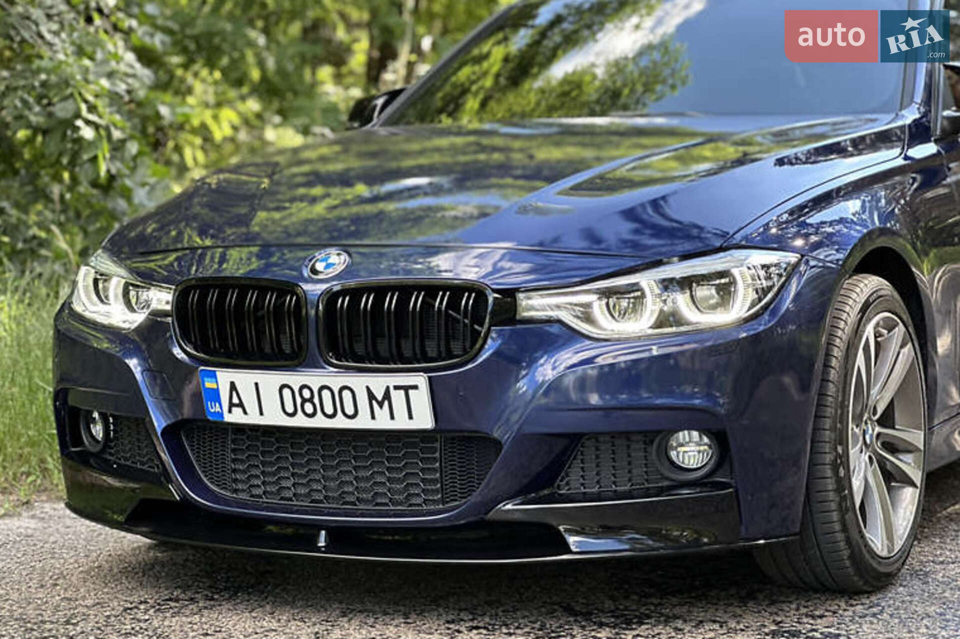 Головне фото звіту автомобіля BMW 330I 2017
