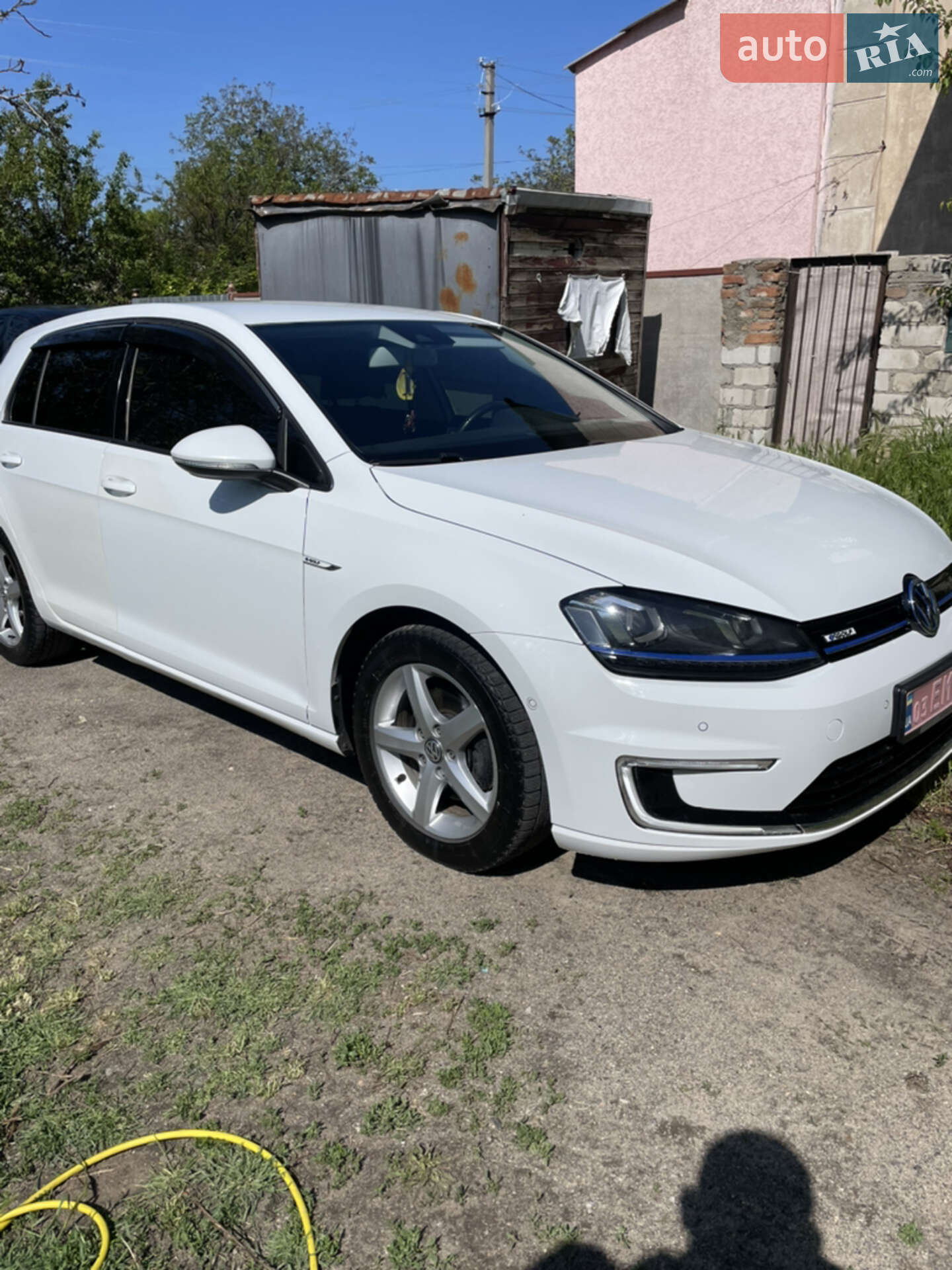 VOLKSWAGEN E-GOLF 2014