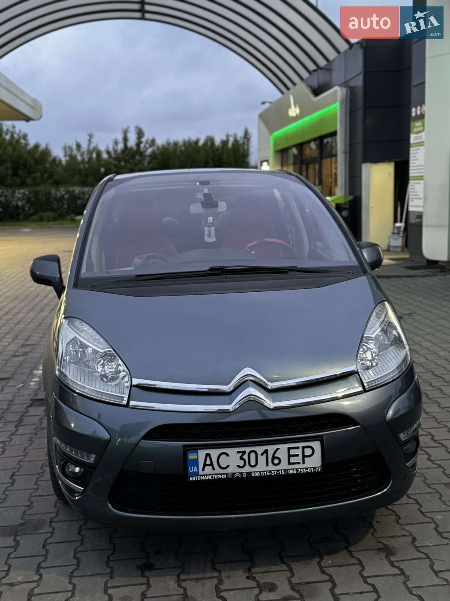 Головне фото звіту автомобіля CITROEN C4 PICASSO 2011