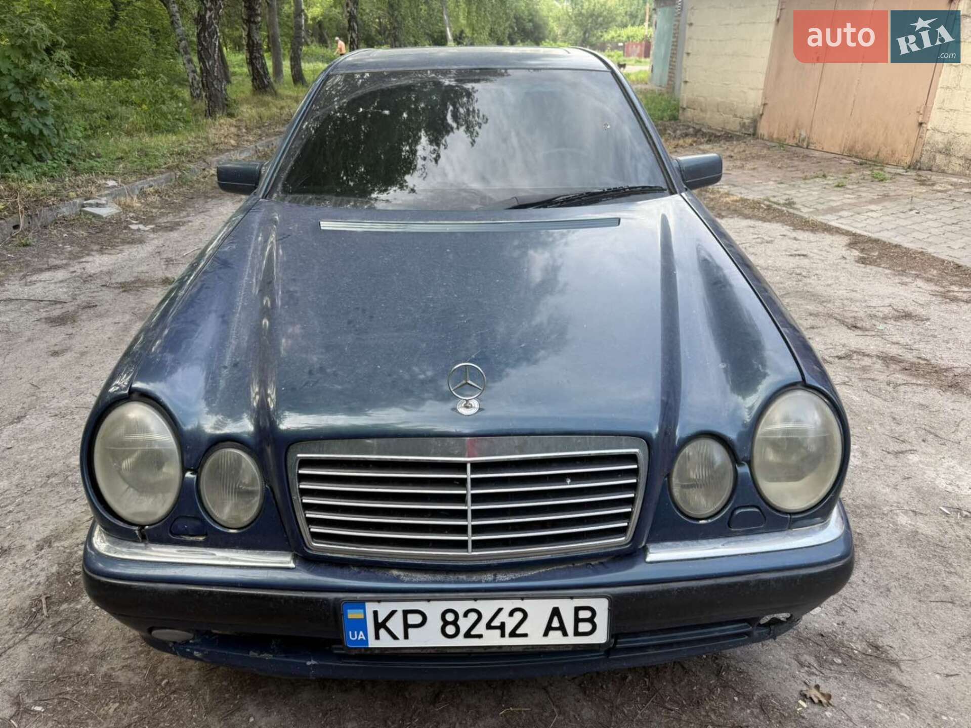 MERCEDES-BENZ E 320 1997