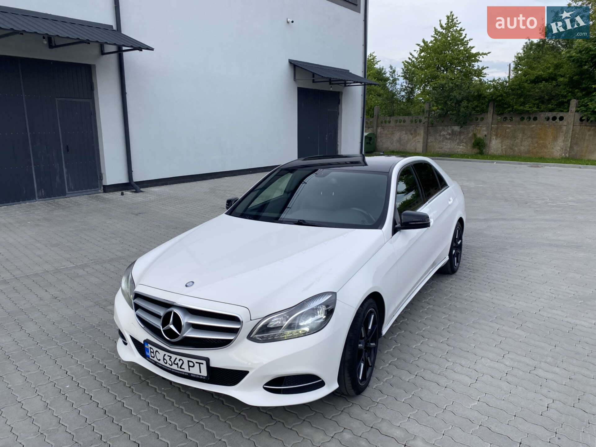 MERCEDES-BENZ E 250 2013