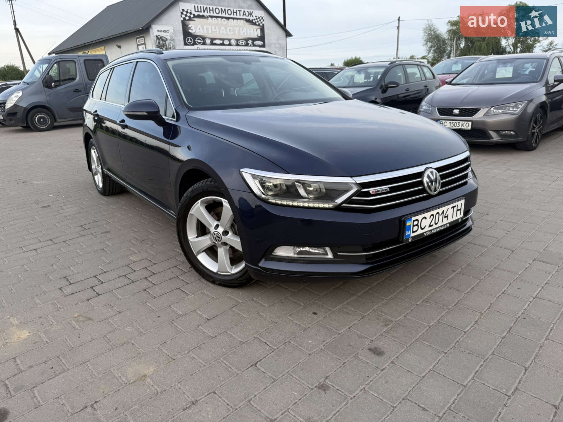VOLKSWAGEN PASSAT 2015