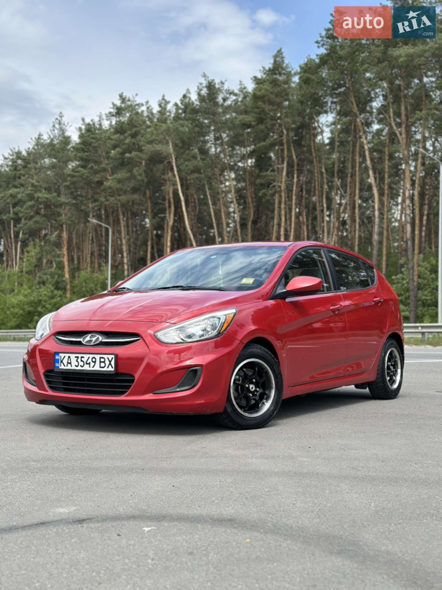 HYUNDAI ACCENT 2015
