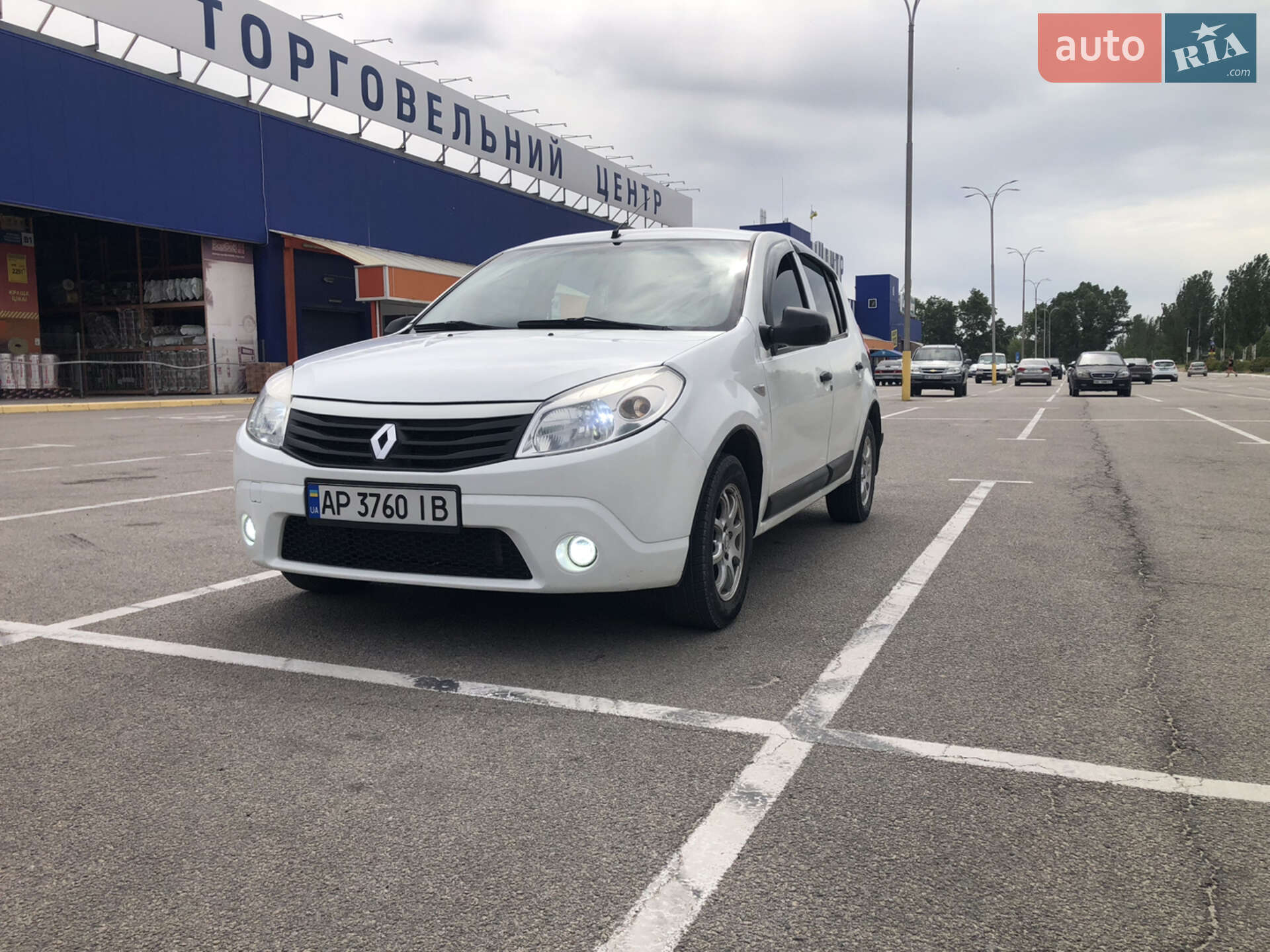 RENAULT SANDERO 2009