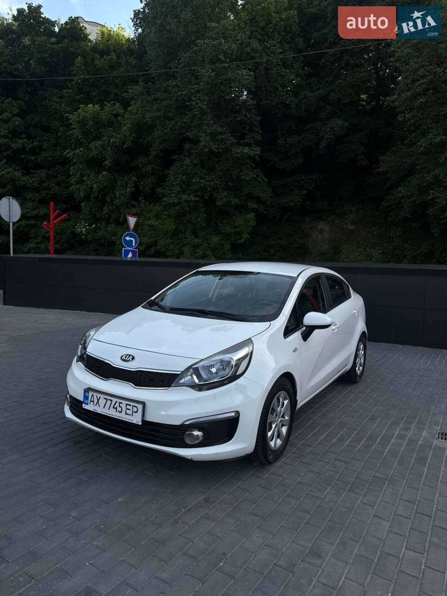 KIA RIO 2016