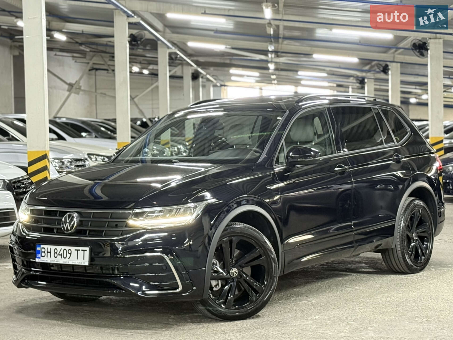 VOLKSWAGEN TIGUAN 2023