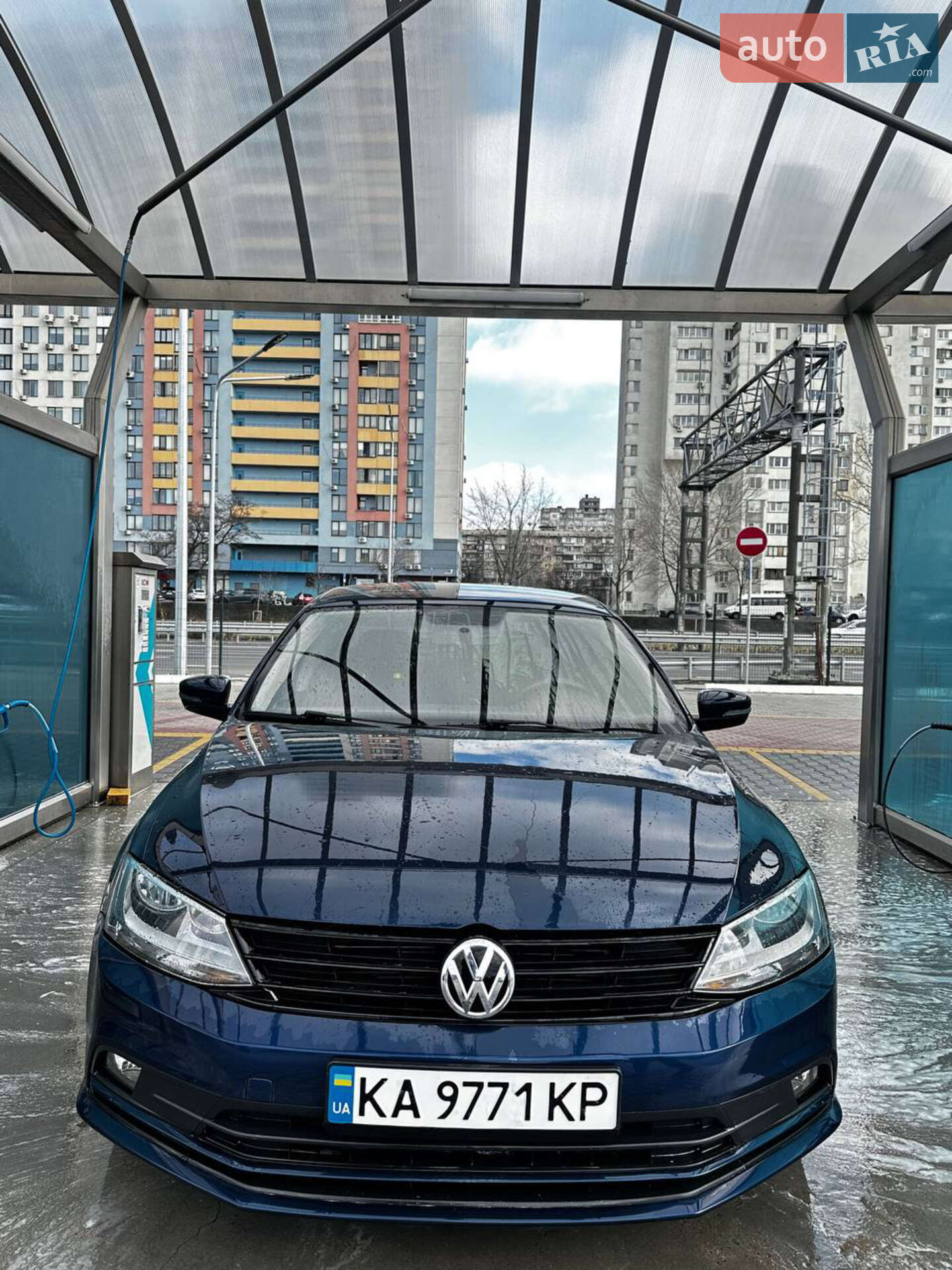 VOLKSWAGEN JETTA 2011