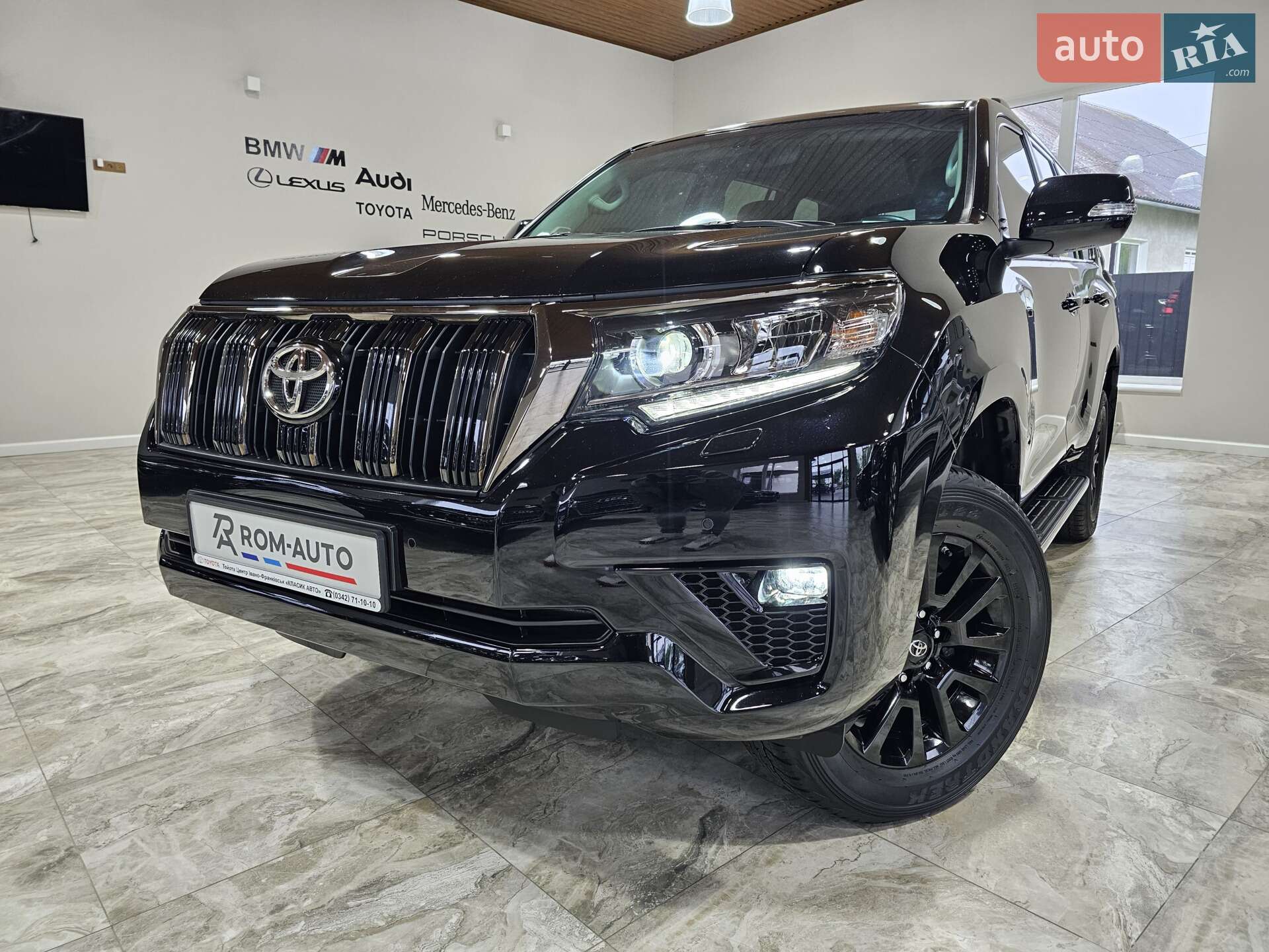 TOYOTA LAND CRUISER PRADO 150 2021