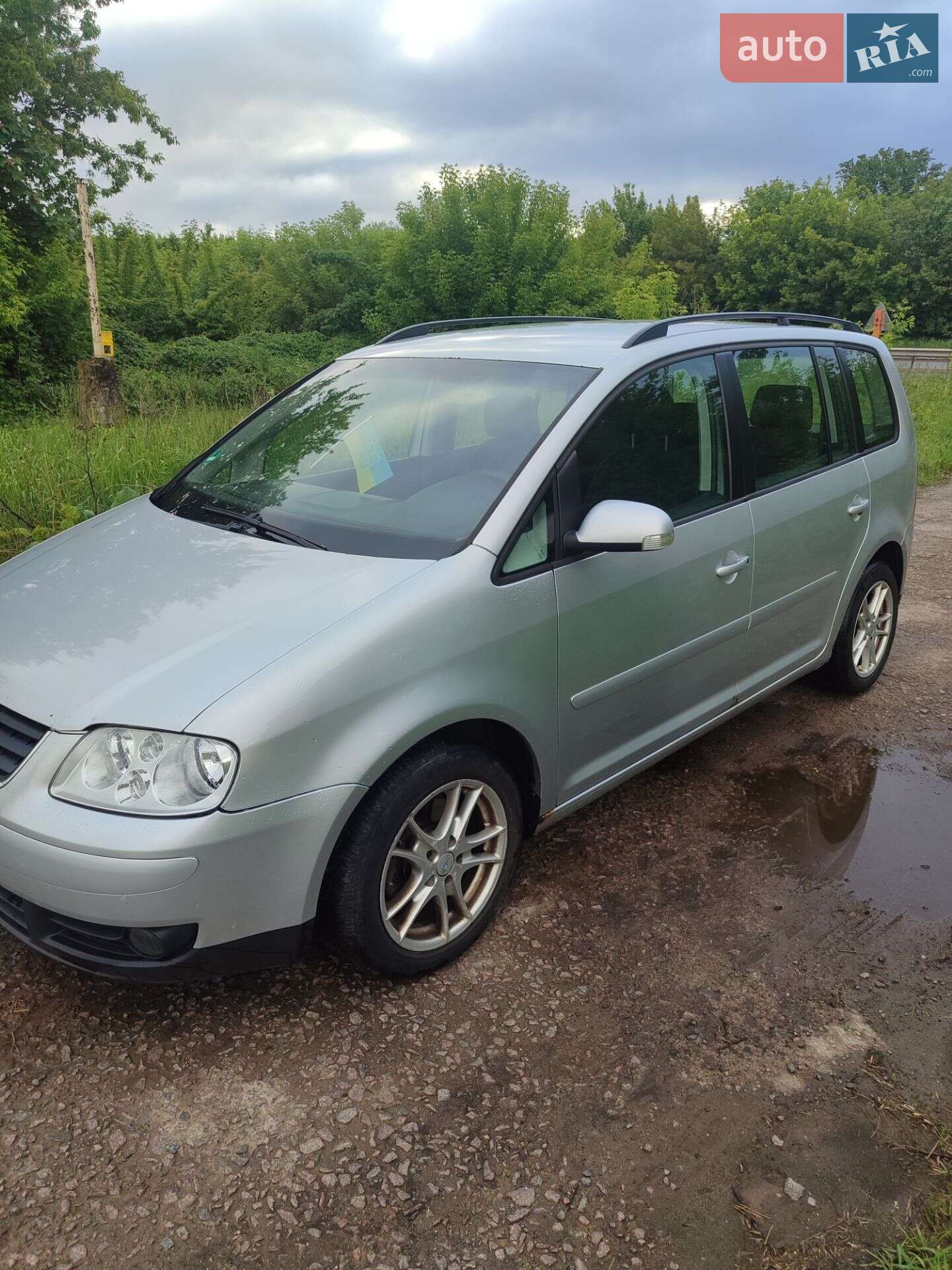 VOLKSWAGEN TOURAN 2005