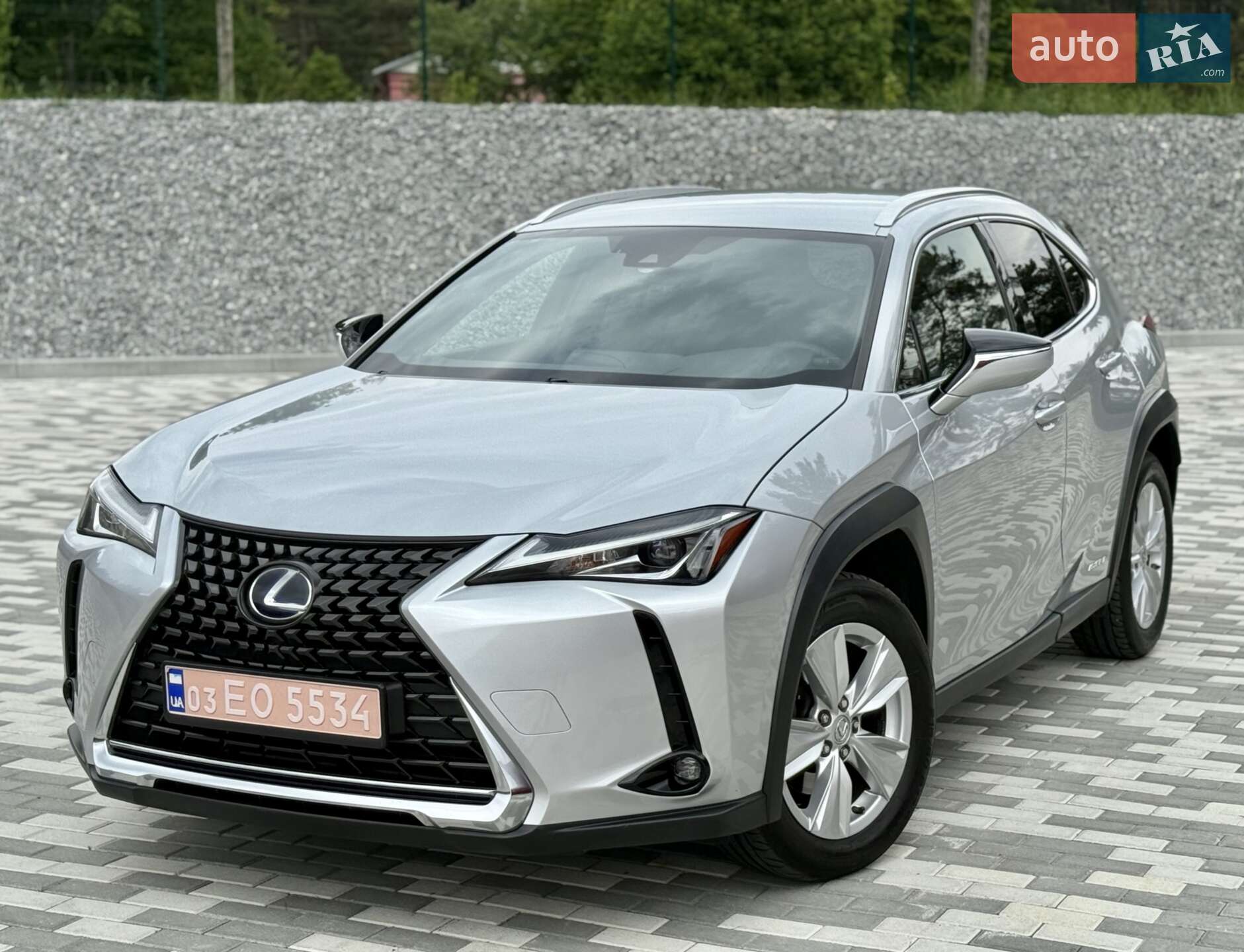 LEXUS UX250H 2019