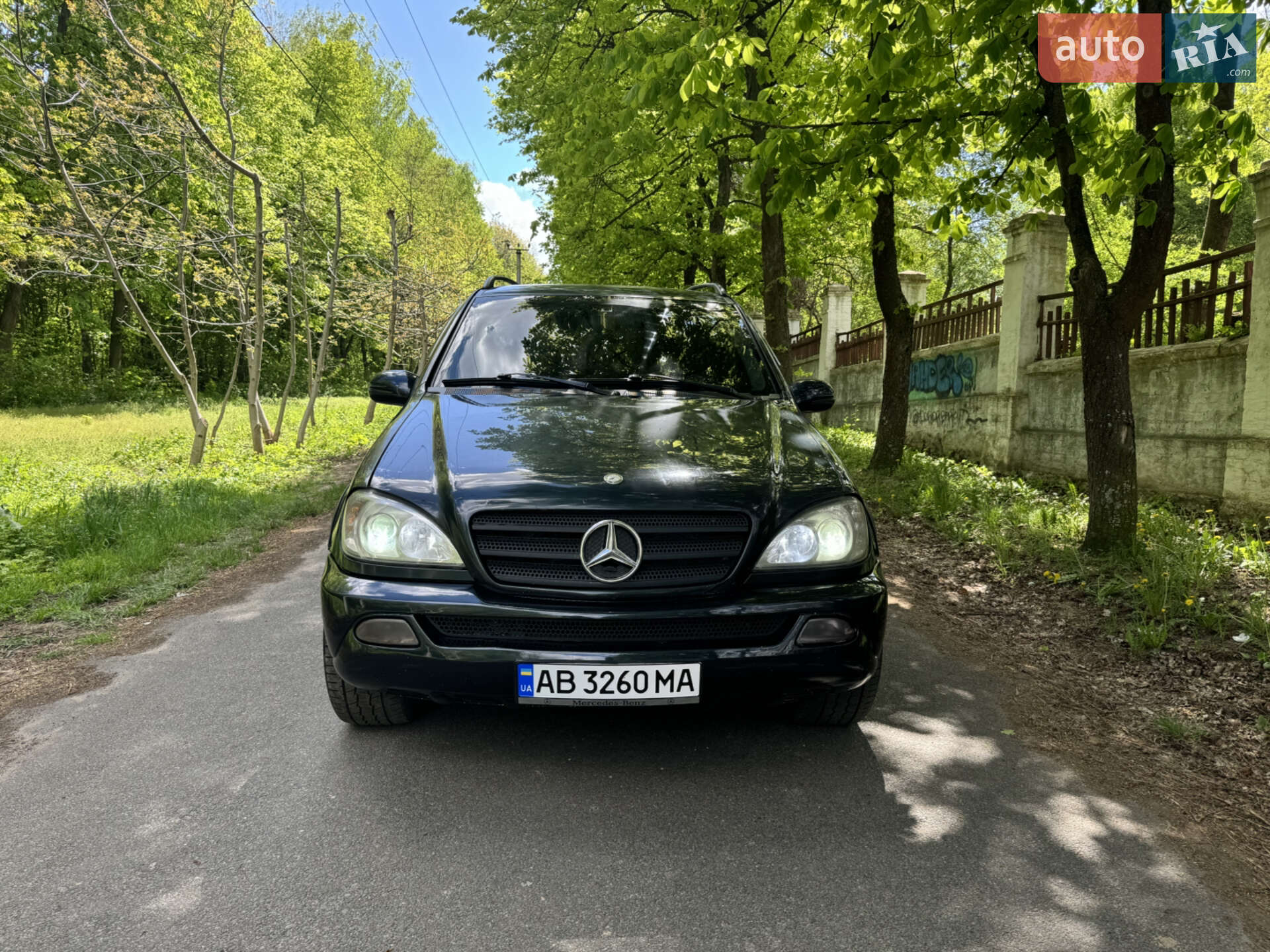 MERCEDES-BENZ ML 320 2001
