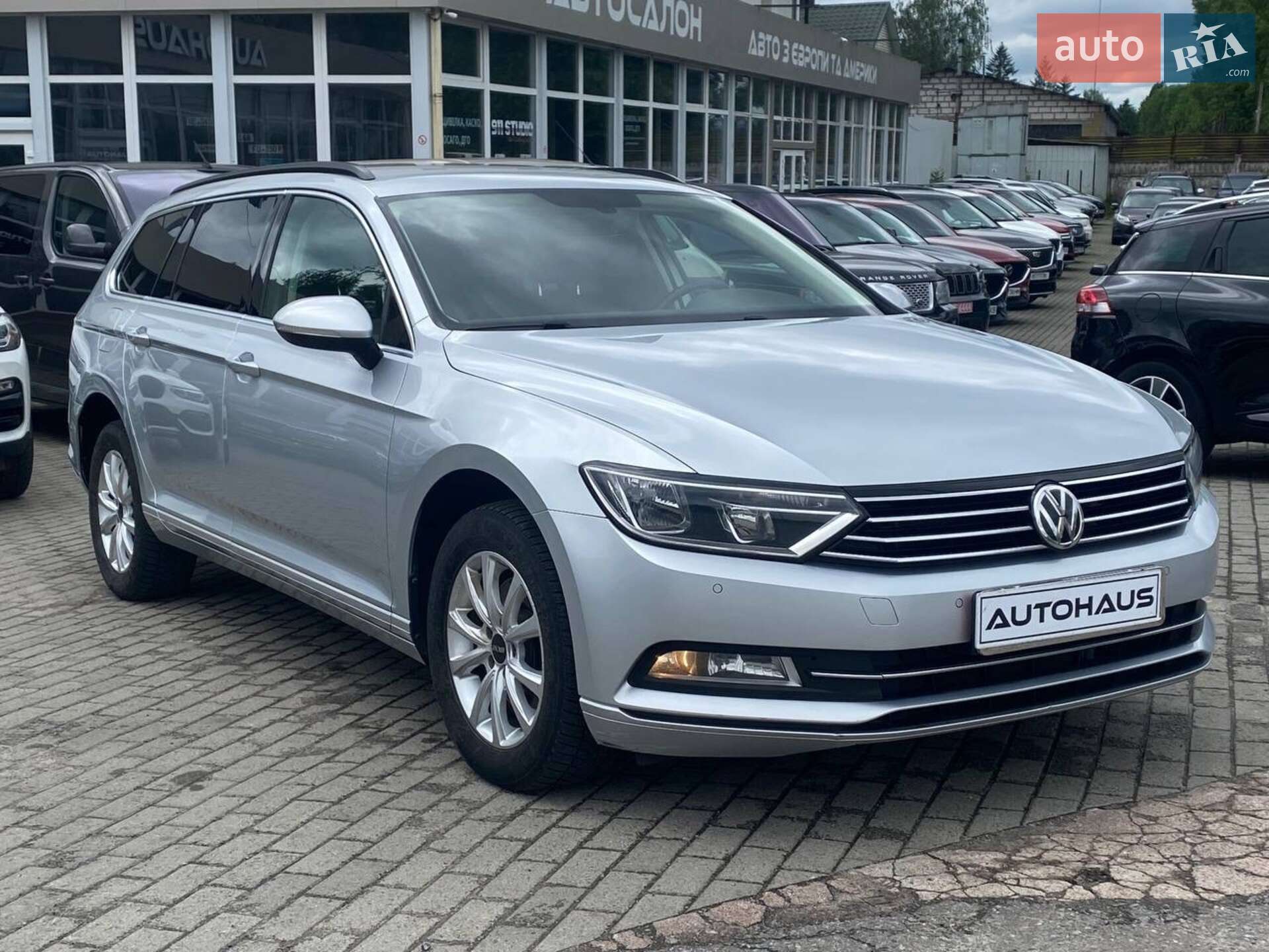 VOLKSWAGEN PASSAT 2016