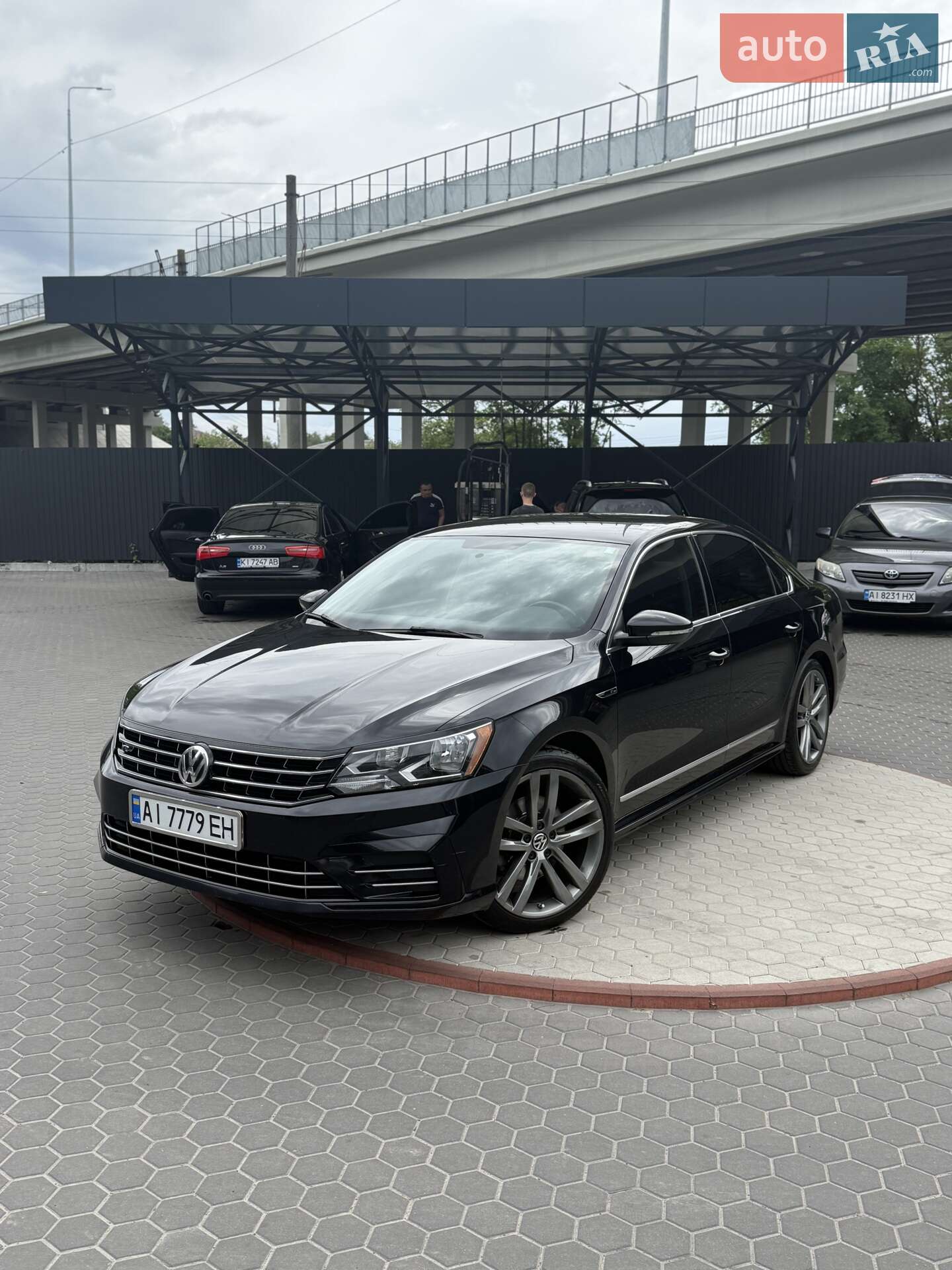 VOLKSWAGEN PASSAT 2017