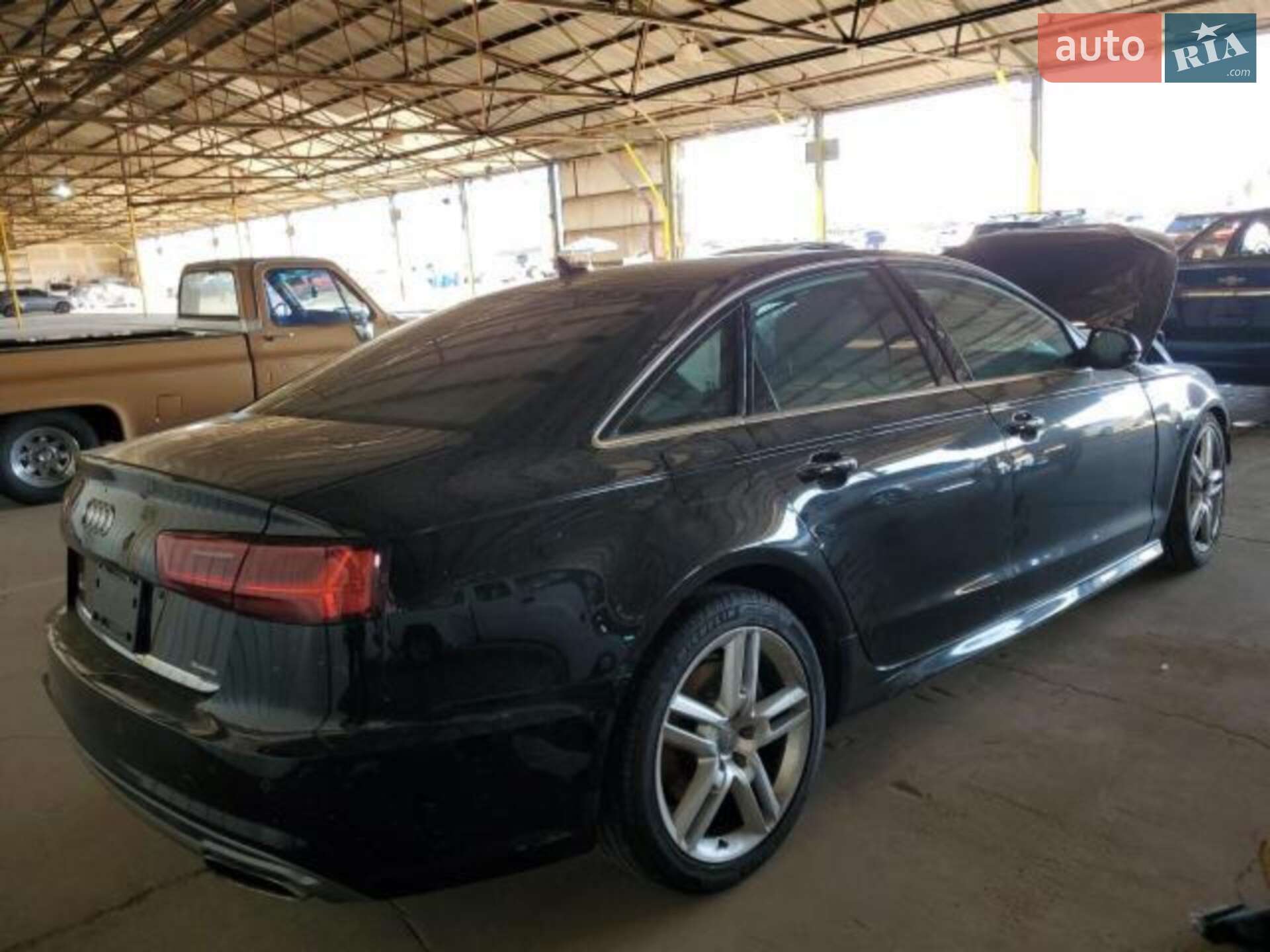 Головне фото звіту автомобіля AUDI A6 2016