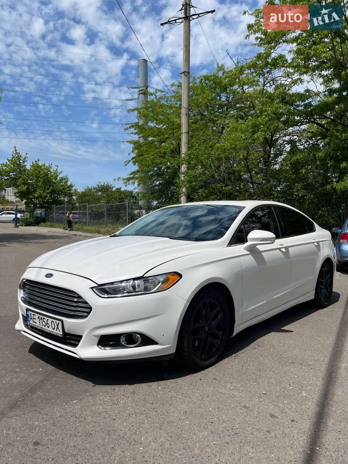 Головне фото звіту автомобіля FORD FUSION 2015