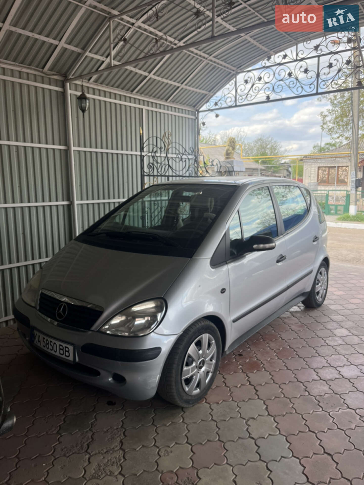 MERCEDES-BENZ A 140 2003