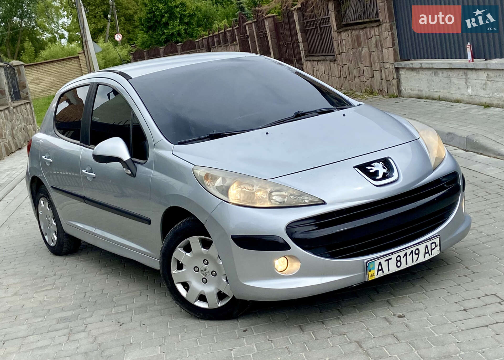 PEUGEOT 207 2008