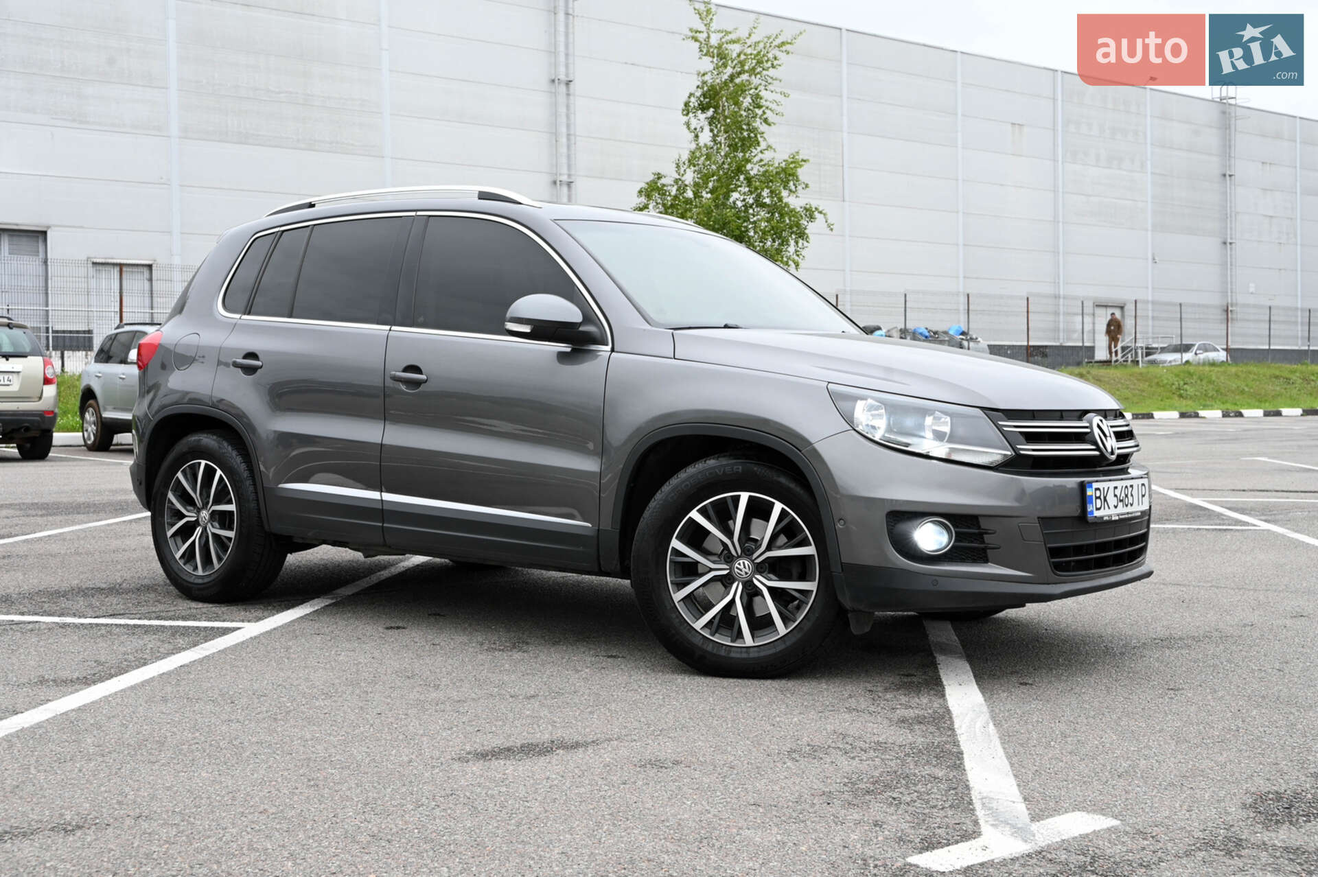 VOLKSWAGEN TIGUAN 2014