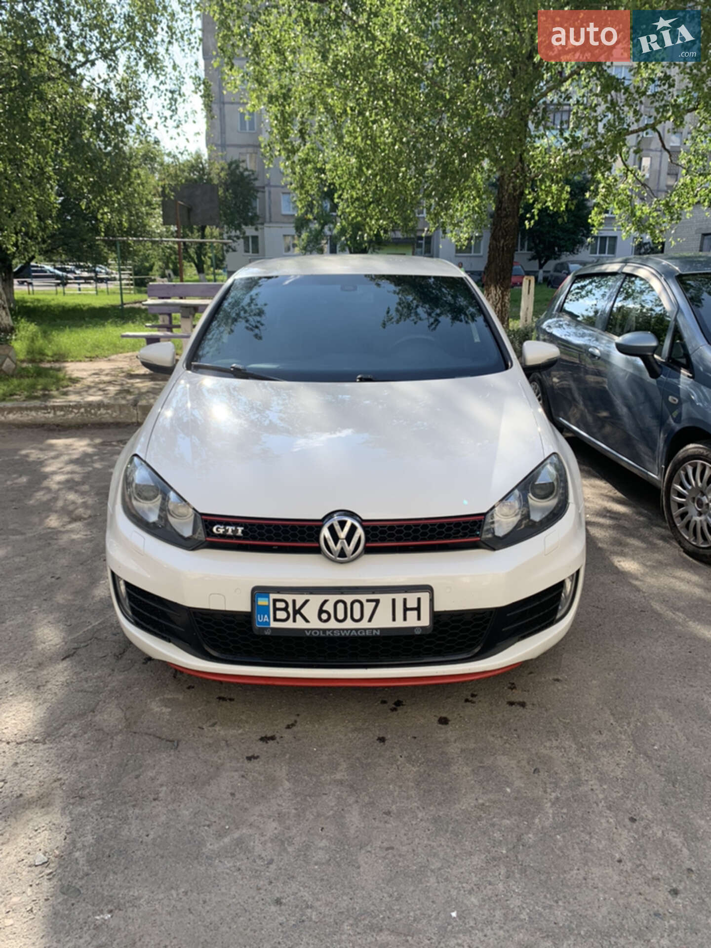 VOLKSWAGEN GOLF GTI 2012