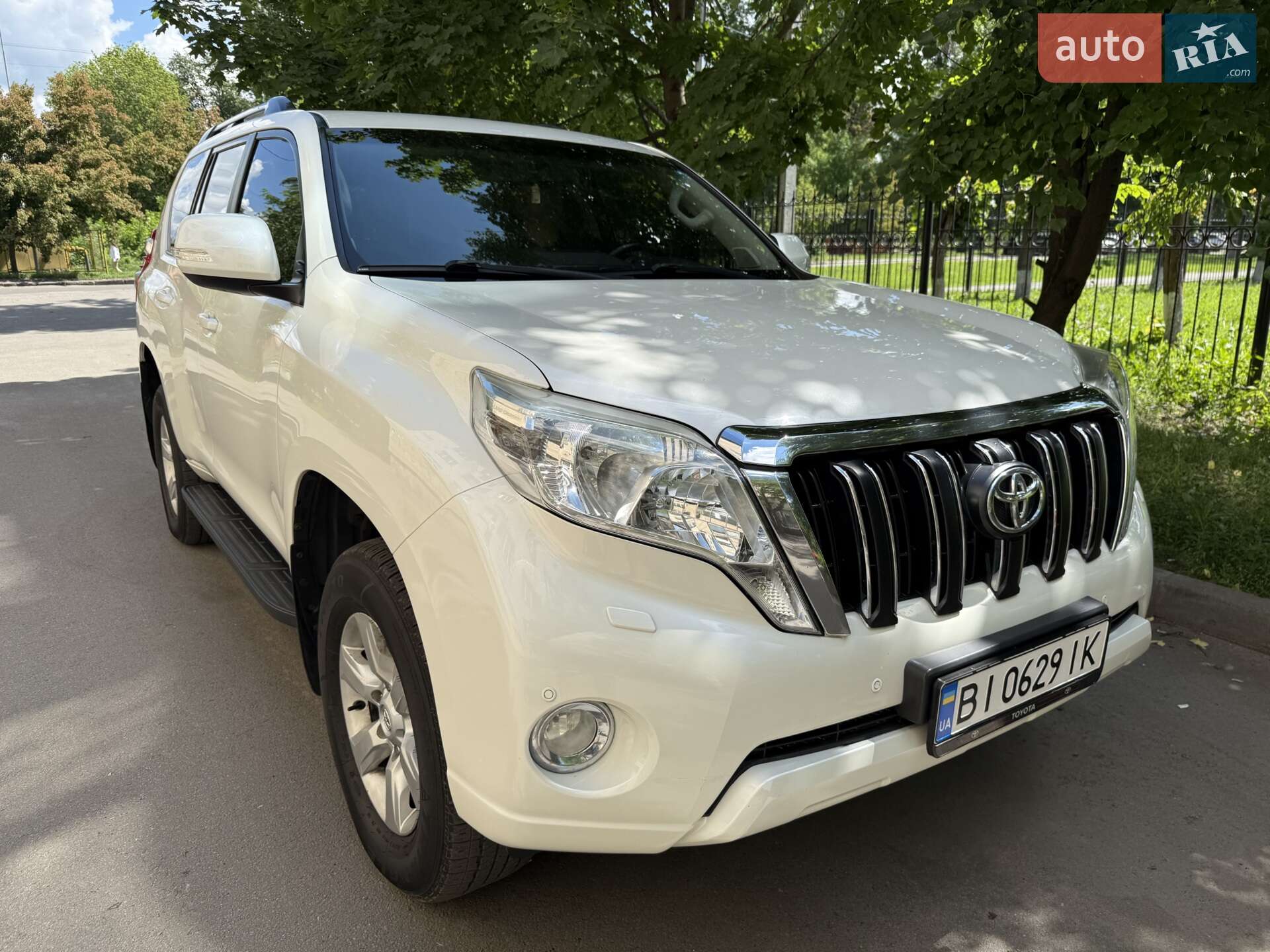 TOYOTA LAND CRUISER PRADO 2014