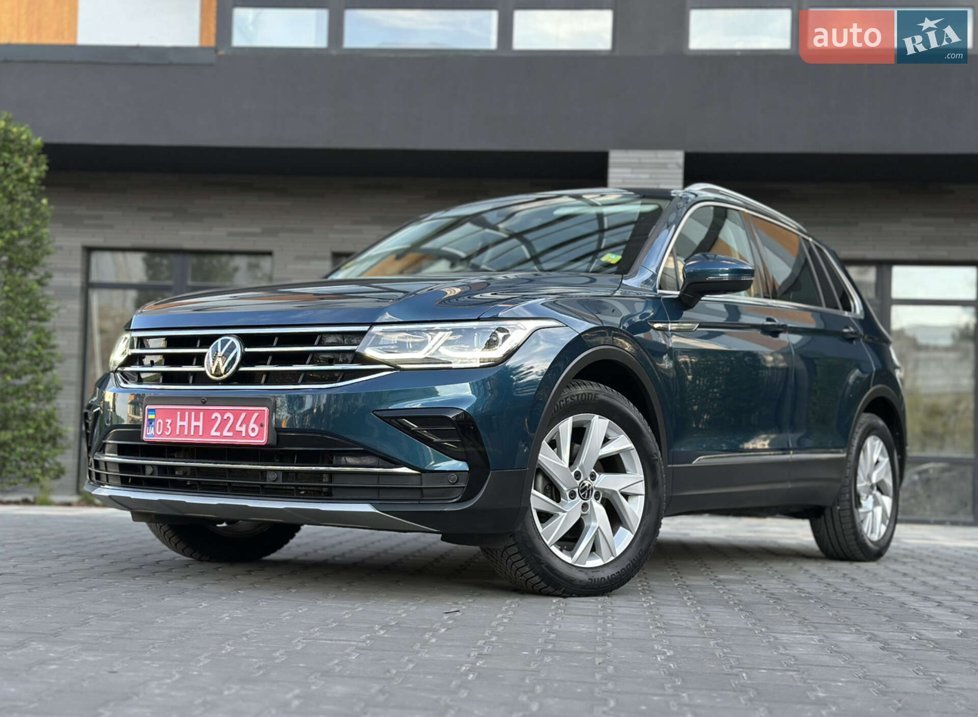 VOLKSWAGEN TIGUAN 2021