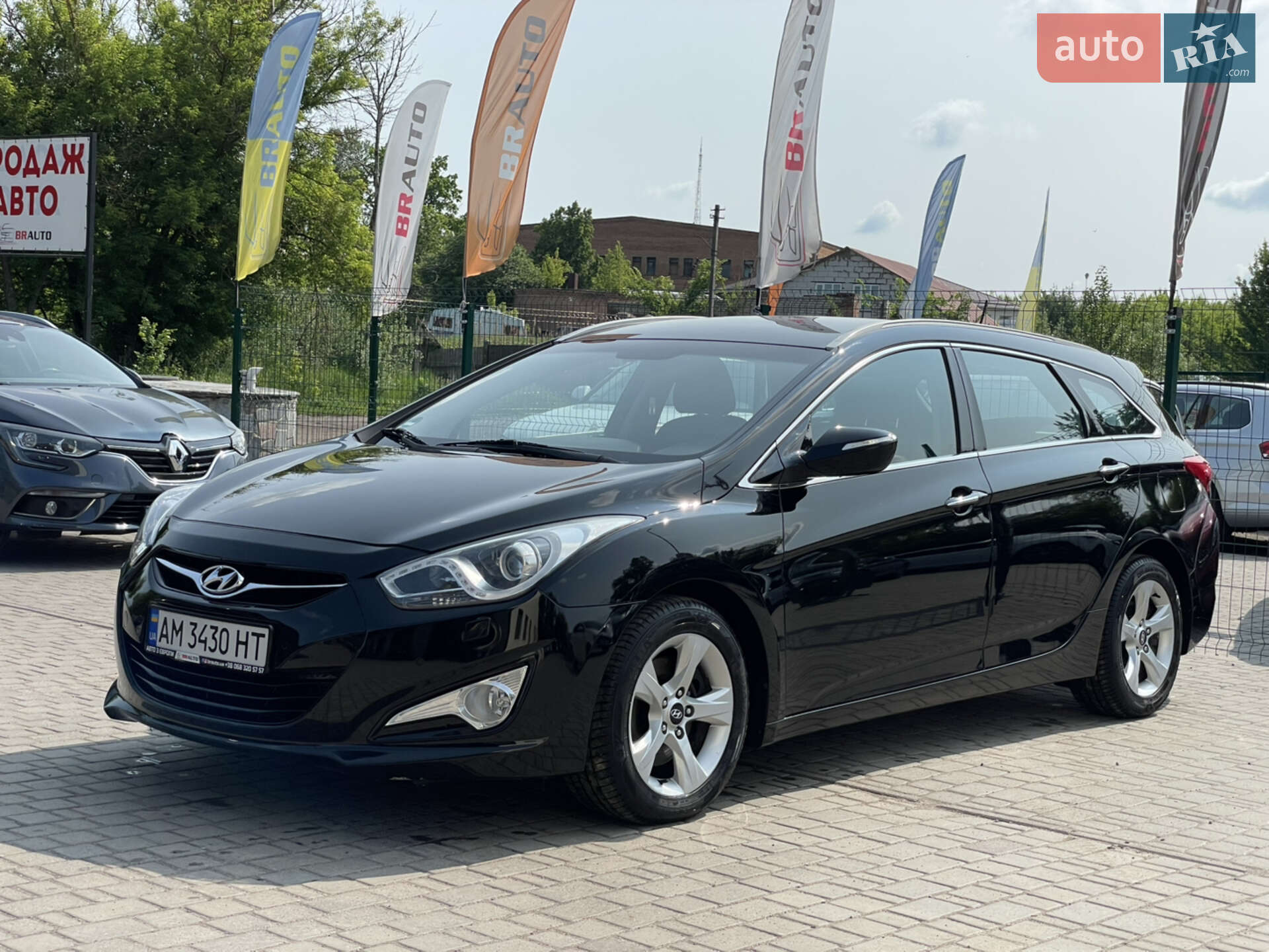 HYUNDAI I40 2013