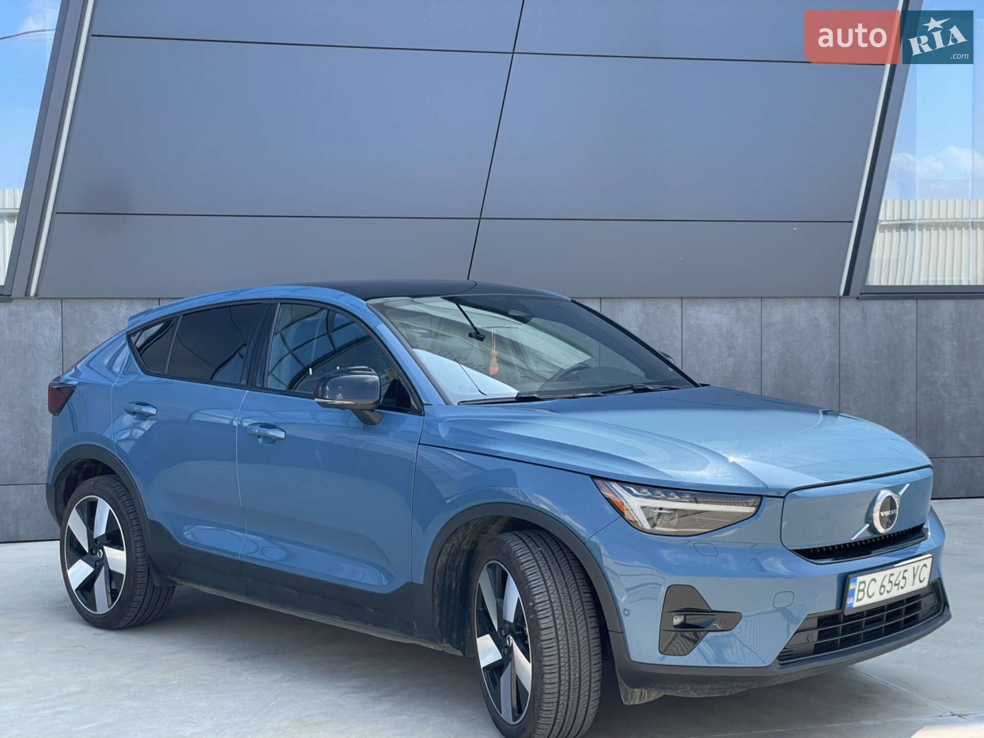 VOLVO C40 2022