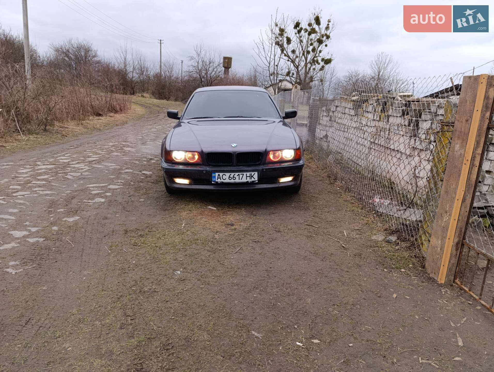 BMW 735I 1998