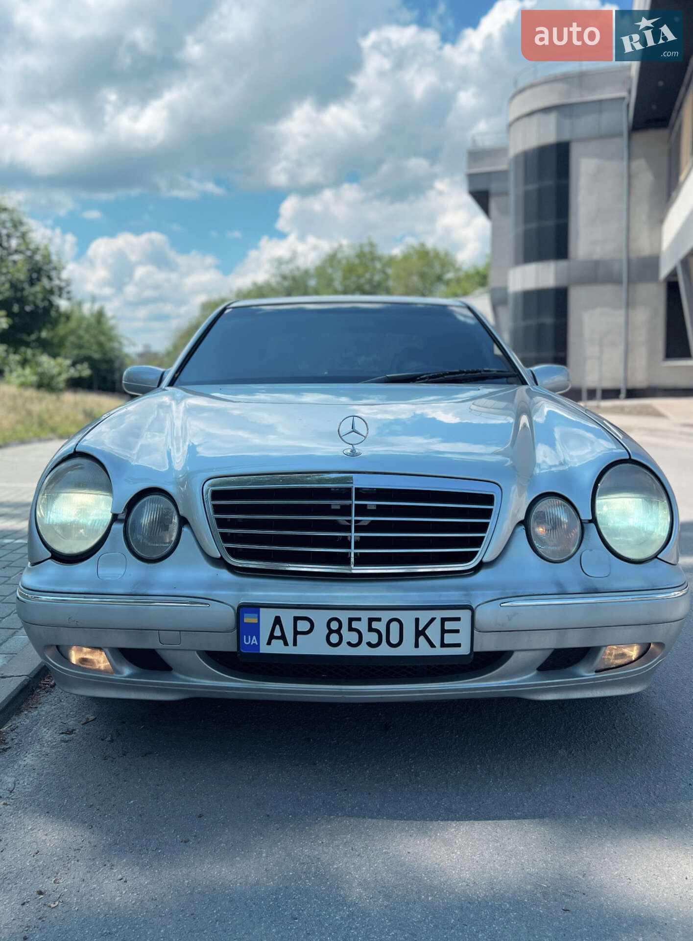 MERCEDES-BENZ E 280 2000