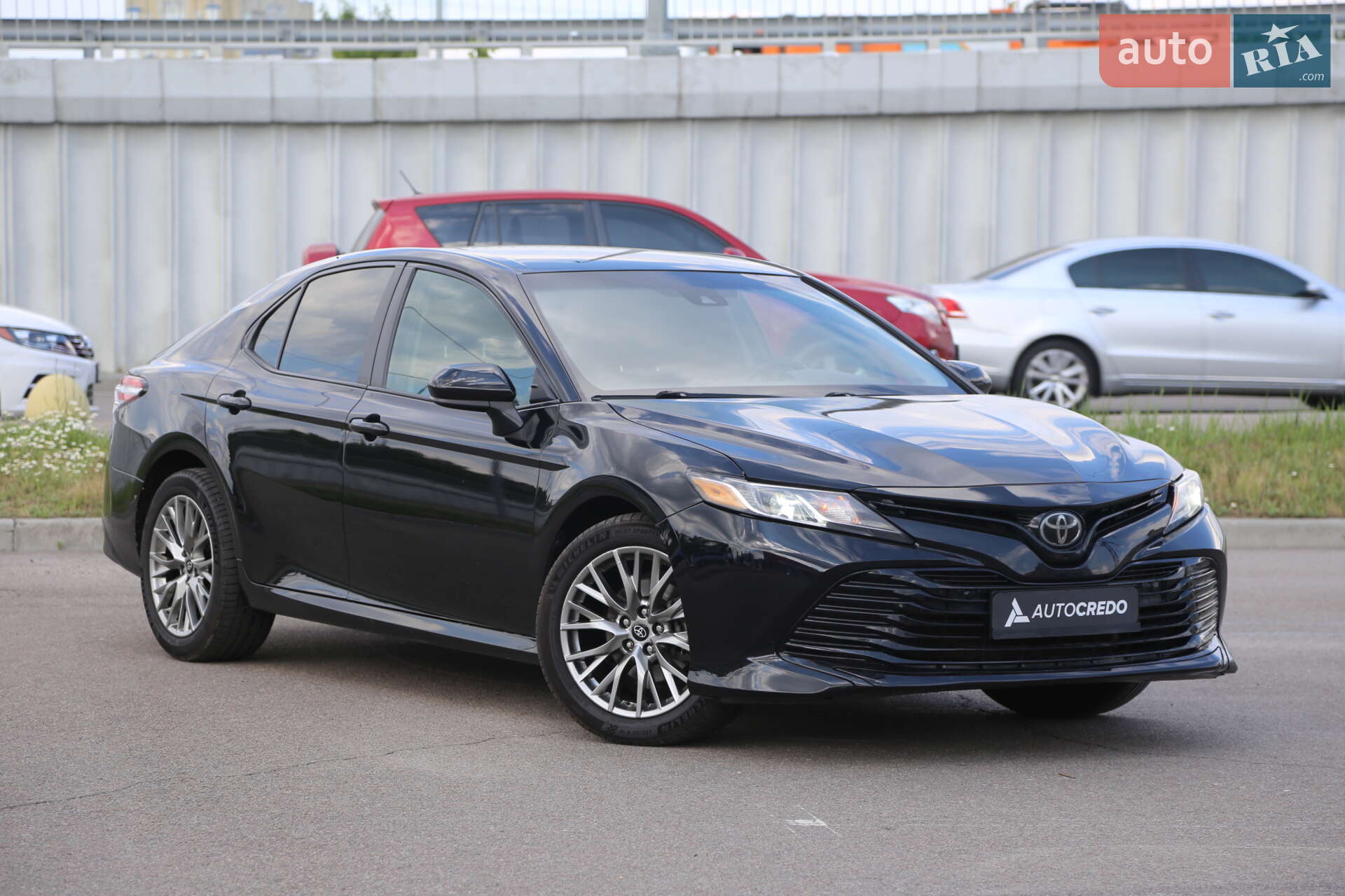 TOYOTA CAMRY