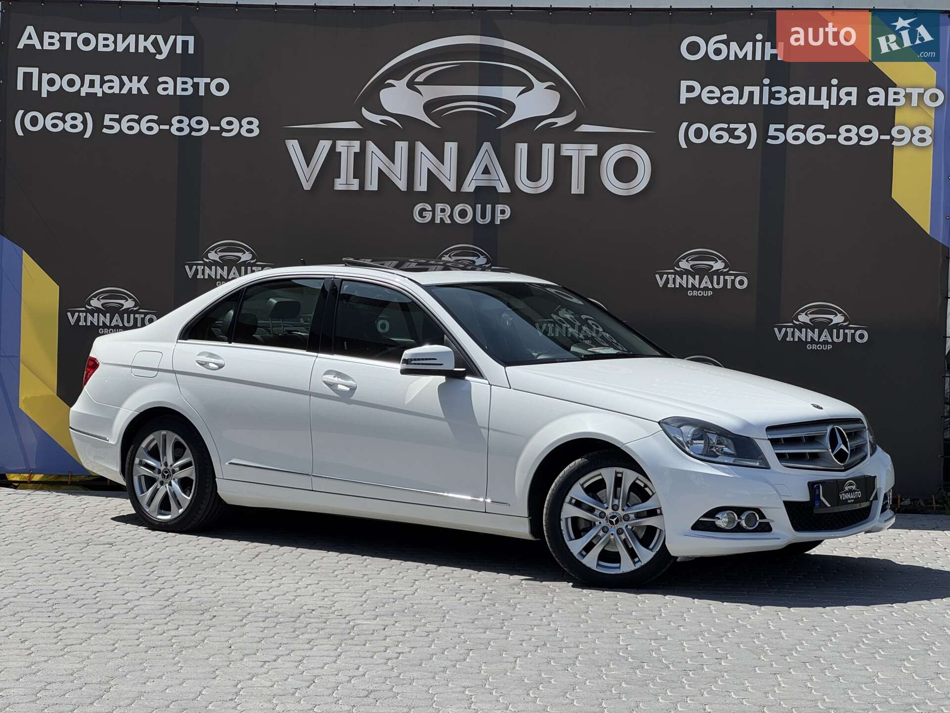 Головне фото звіту автомобіля MERCEDES-BENZ C 200 2013