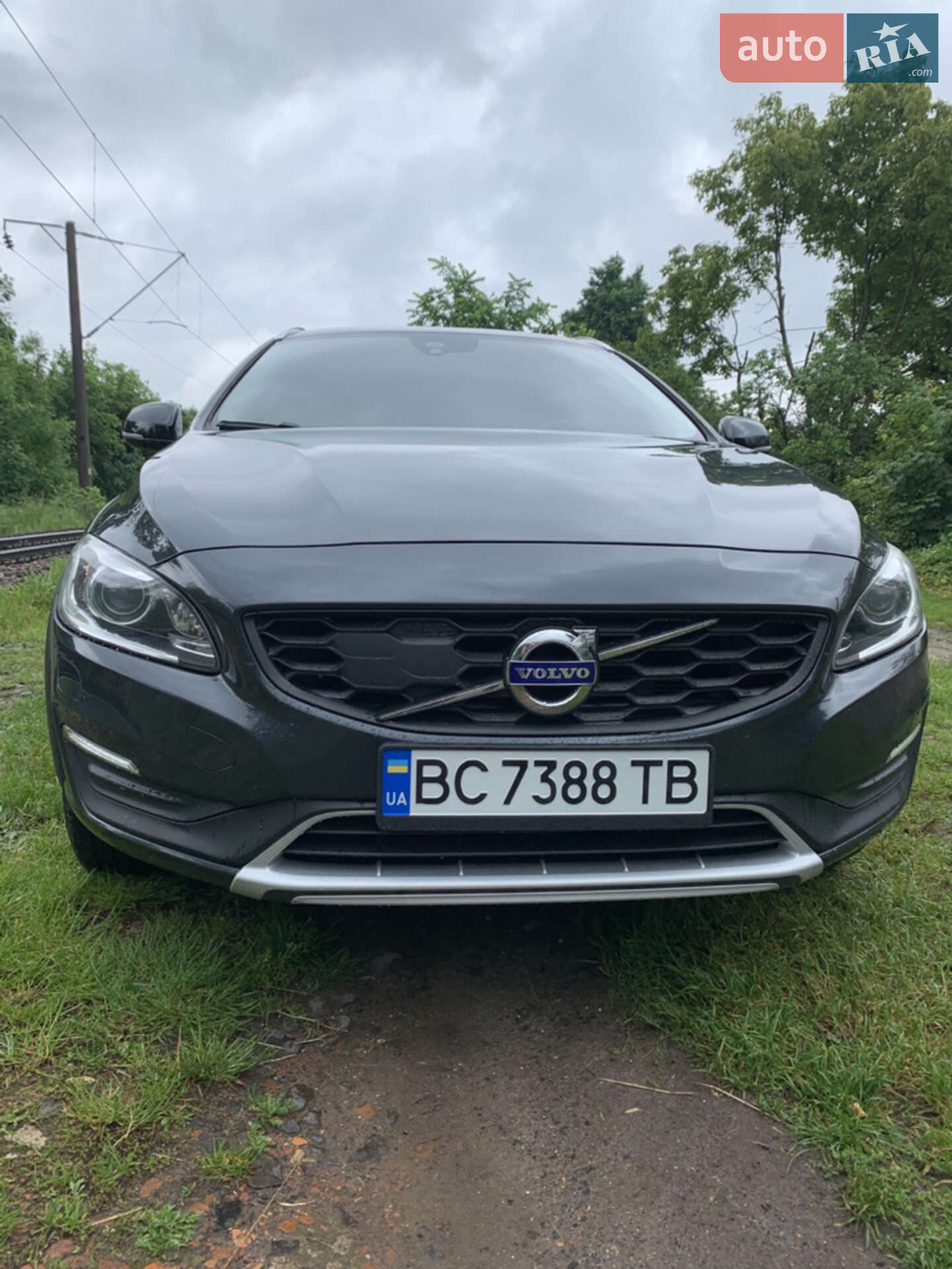 VOLVO V60CC 2016