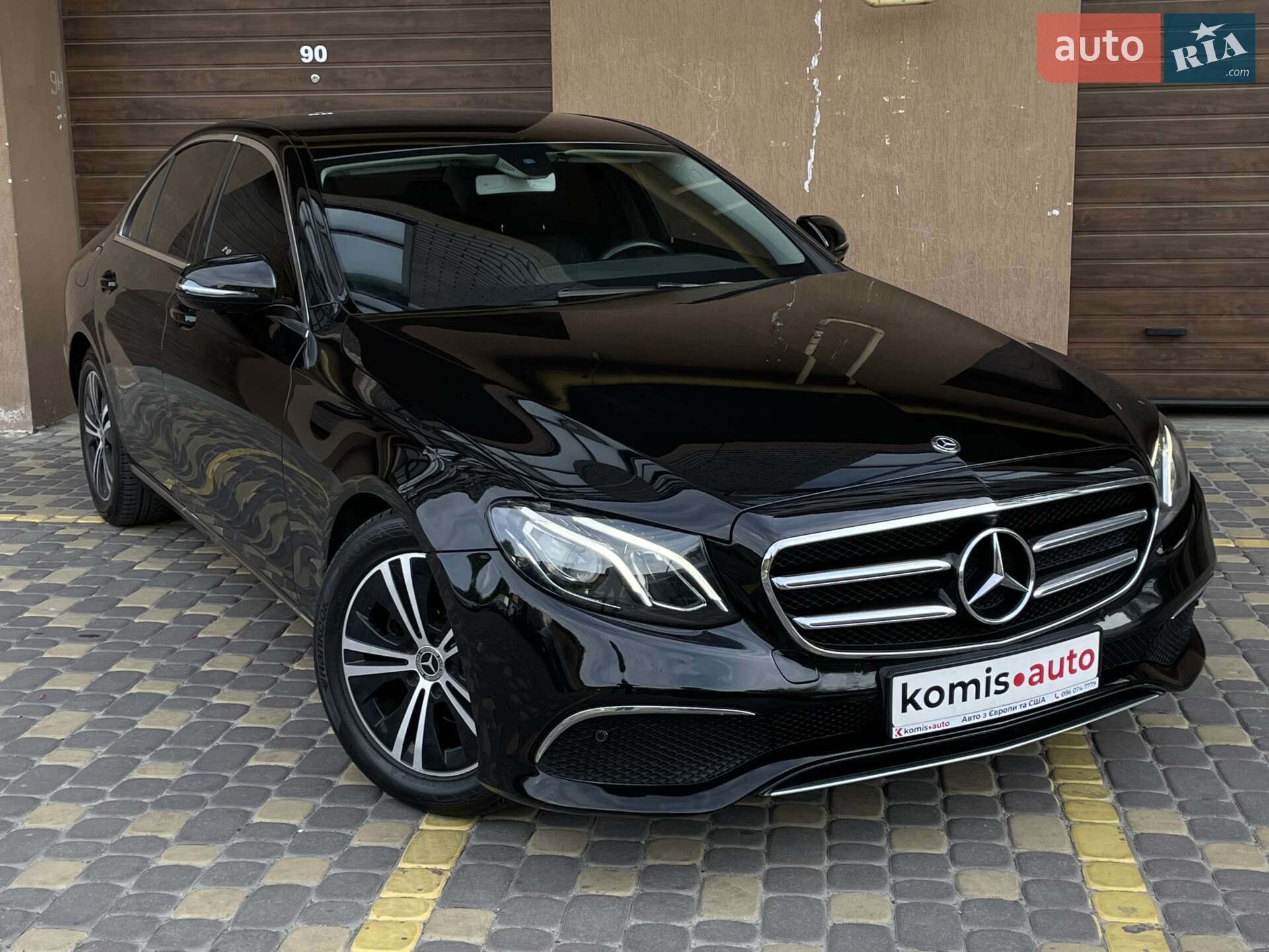 MERCEDES-BENZ E 200 D 2018