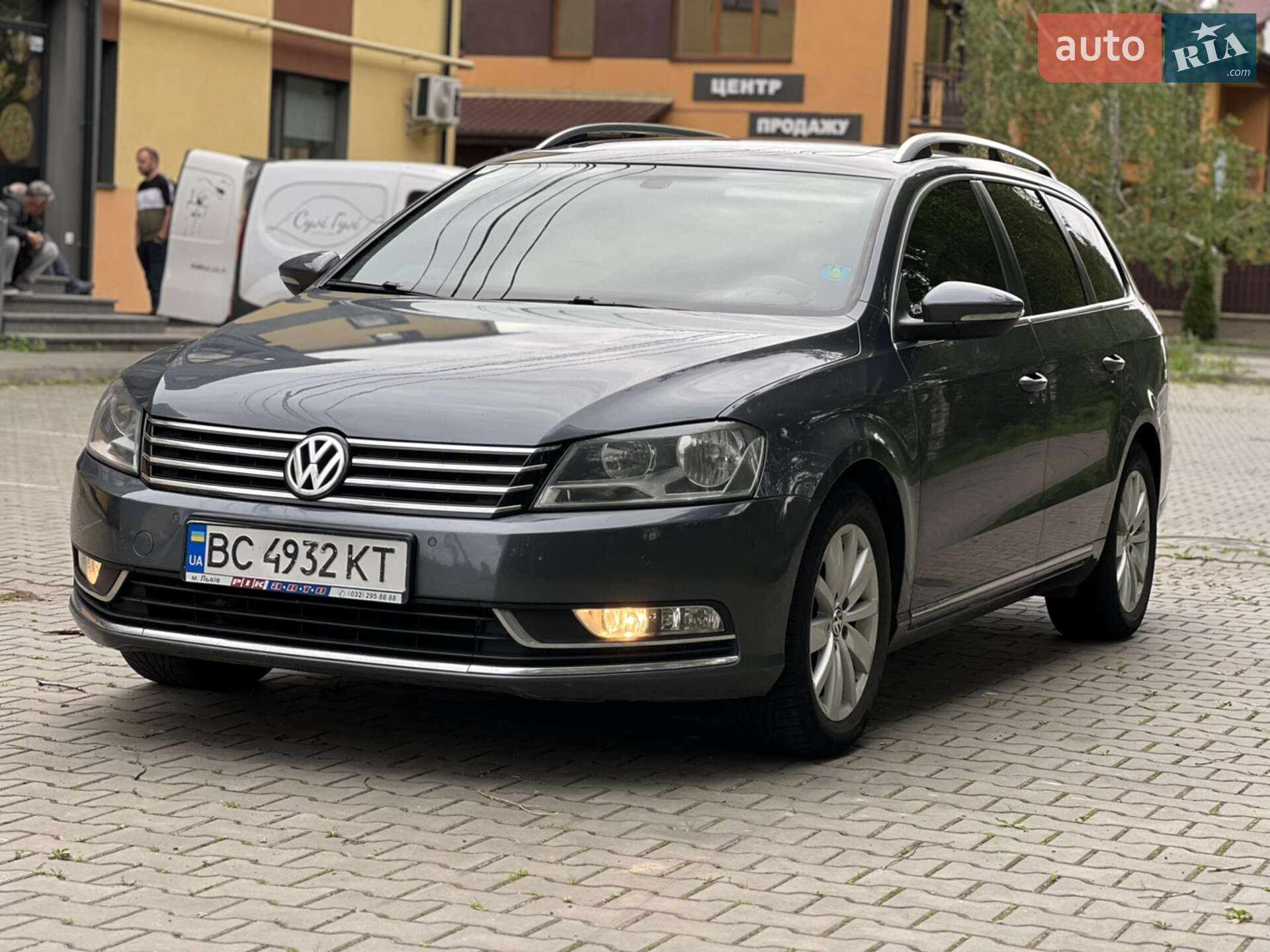 VOLKSWAGEN PASSAT 2014