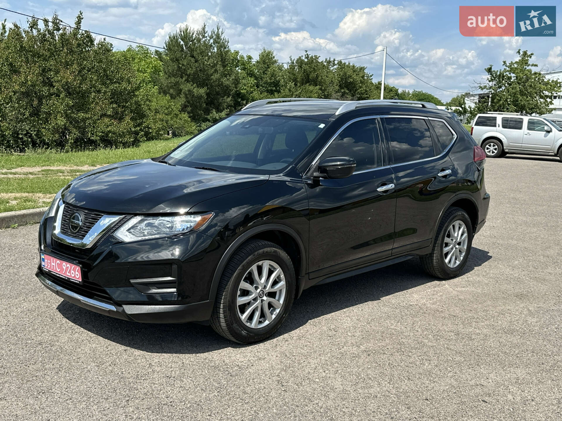 Головне фото звіту автомобіля NISSAN ROGUE 2019