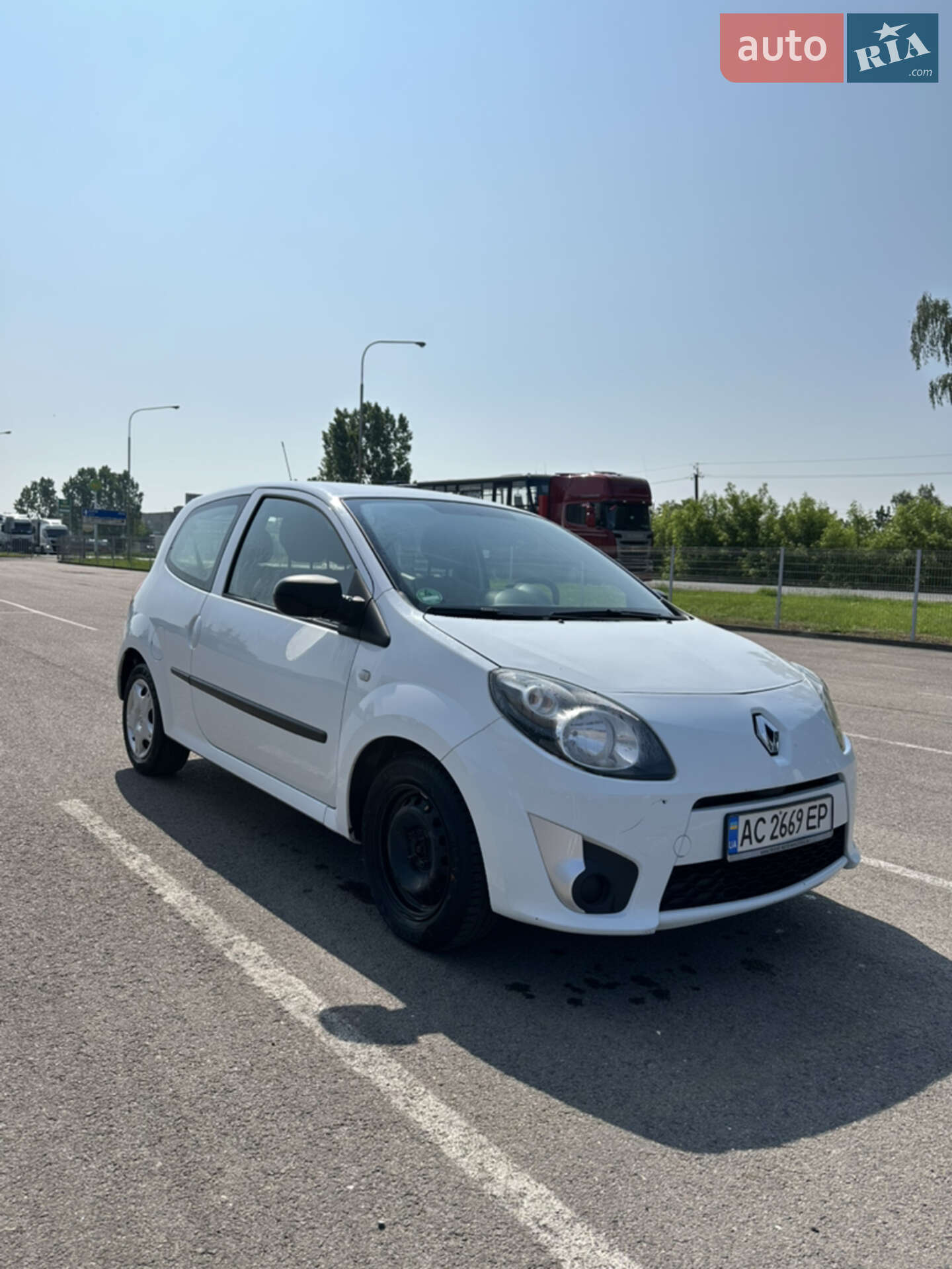 RENAULT TWINGO 2010