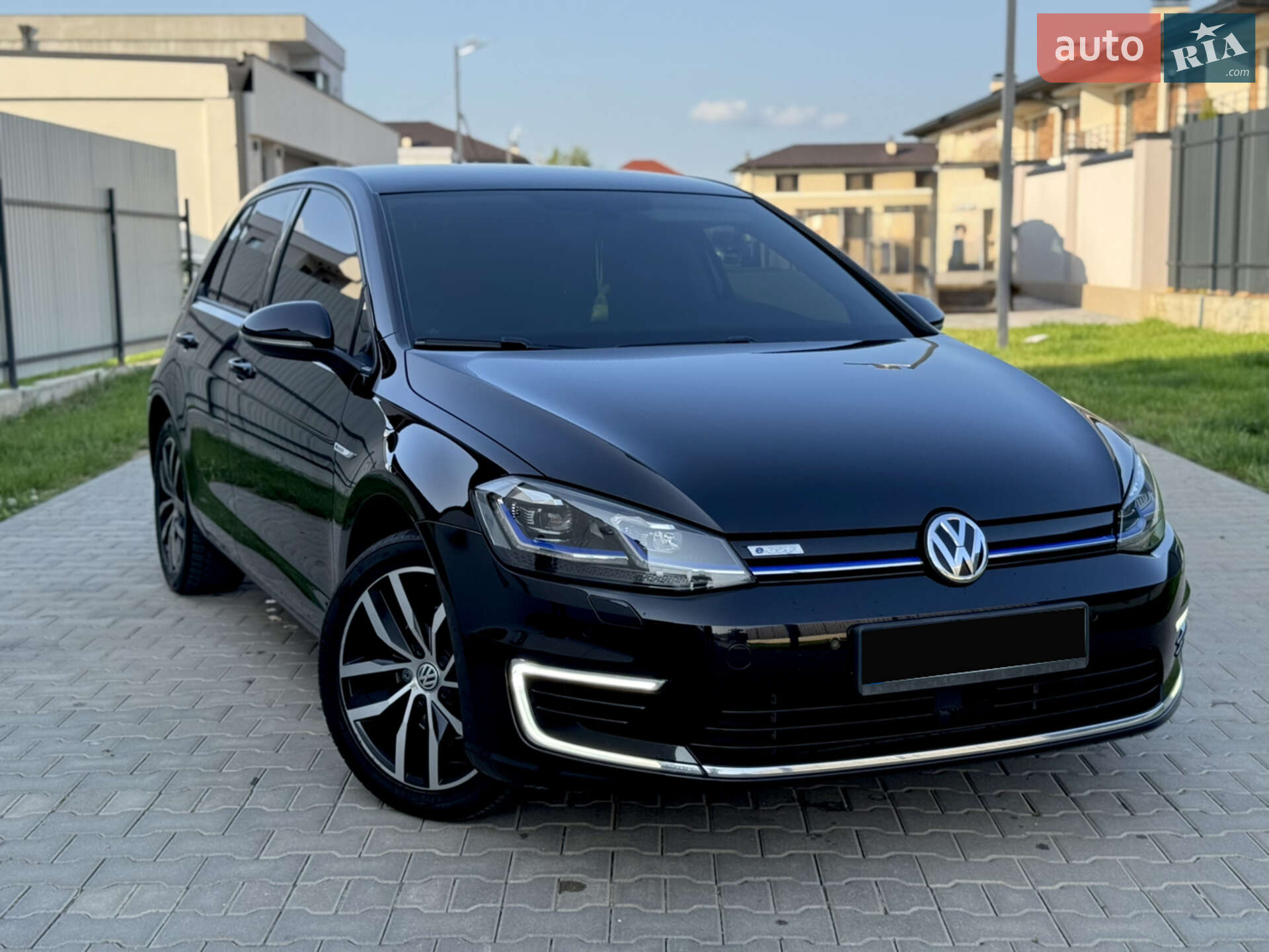 VOLKSWAGEN GOLF 2019