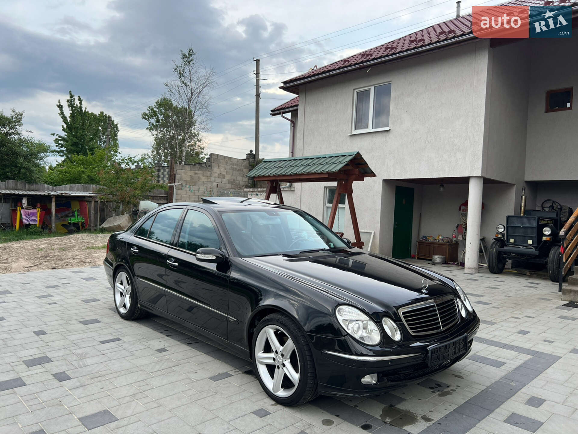 MERCEDES-BENZ E 320 CDI 2004