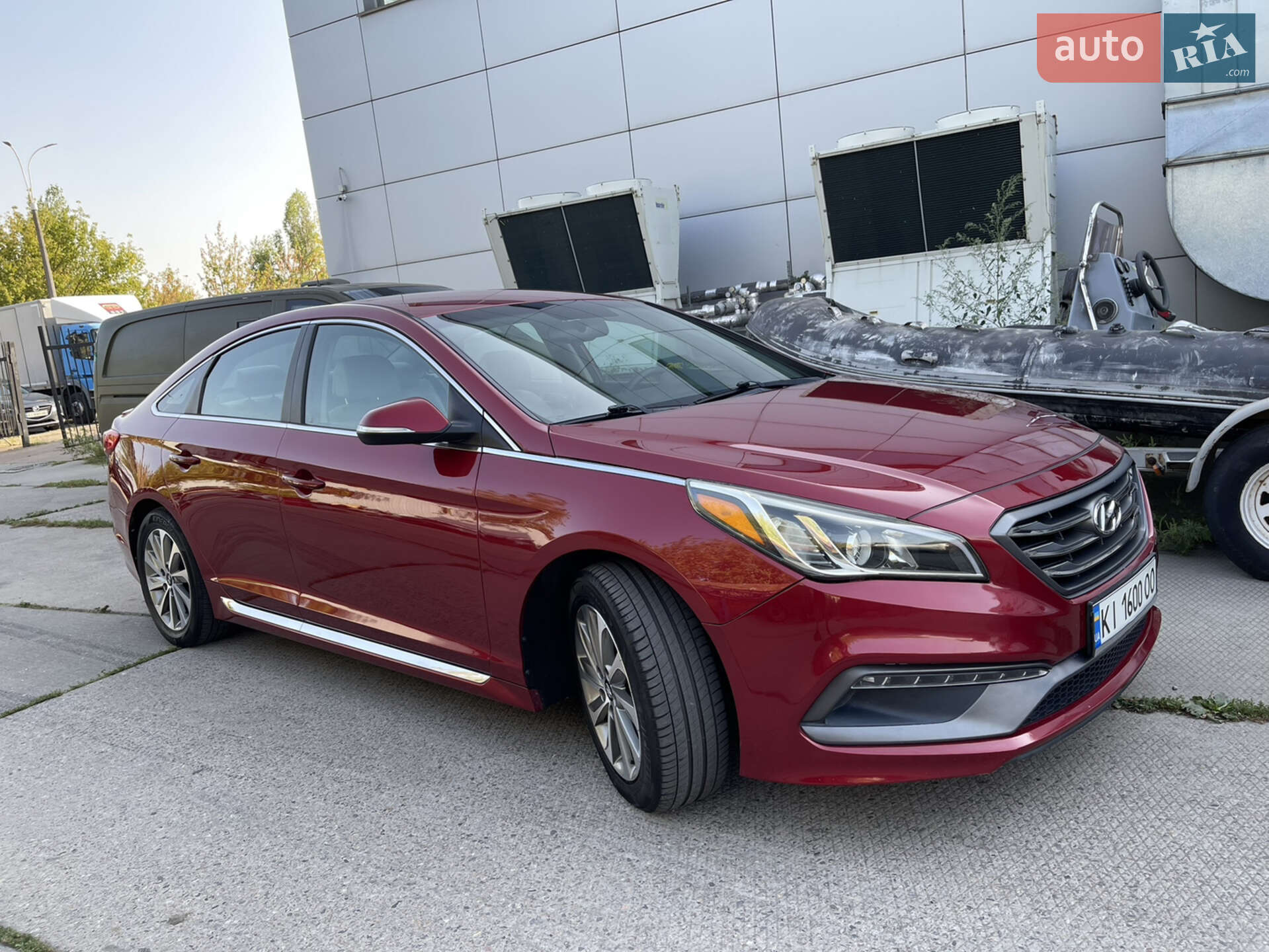 Головне фото звіту автомобіля HYUNDAI SONATA 2014