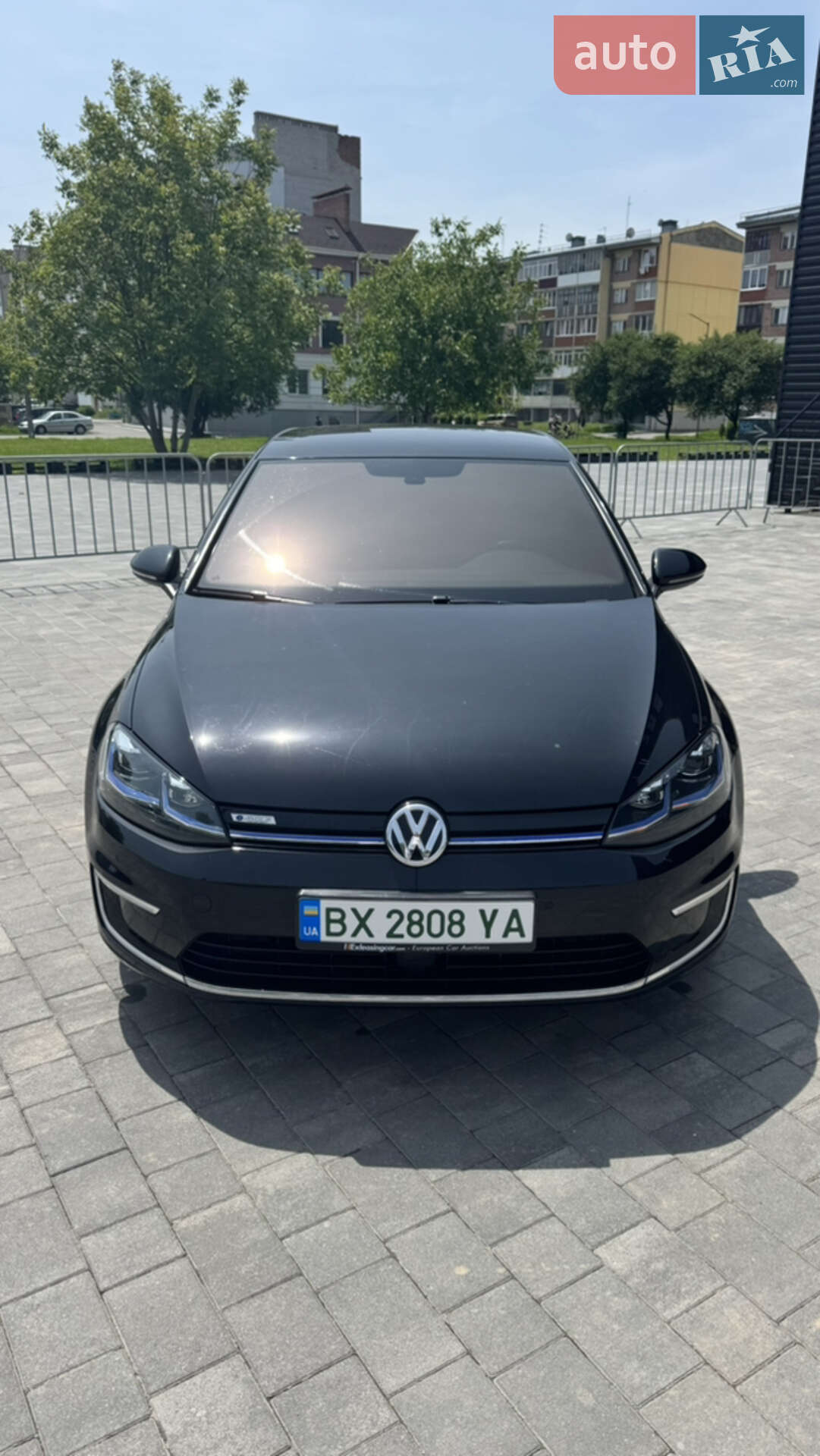 VOLKSWAGEN E-GOLF 2018