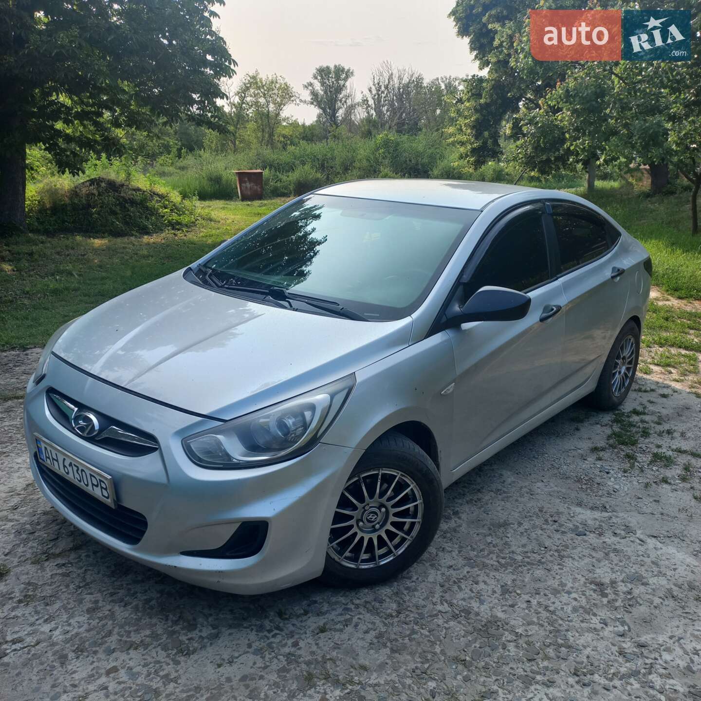 HYUNDAI ACCENT 2011