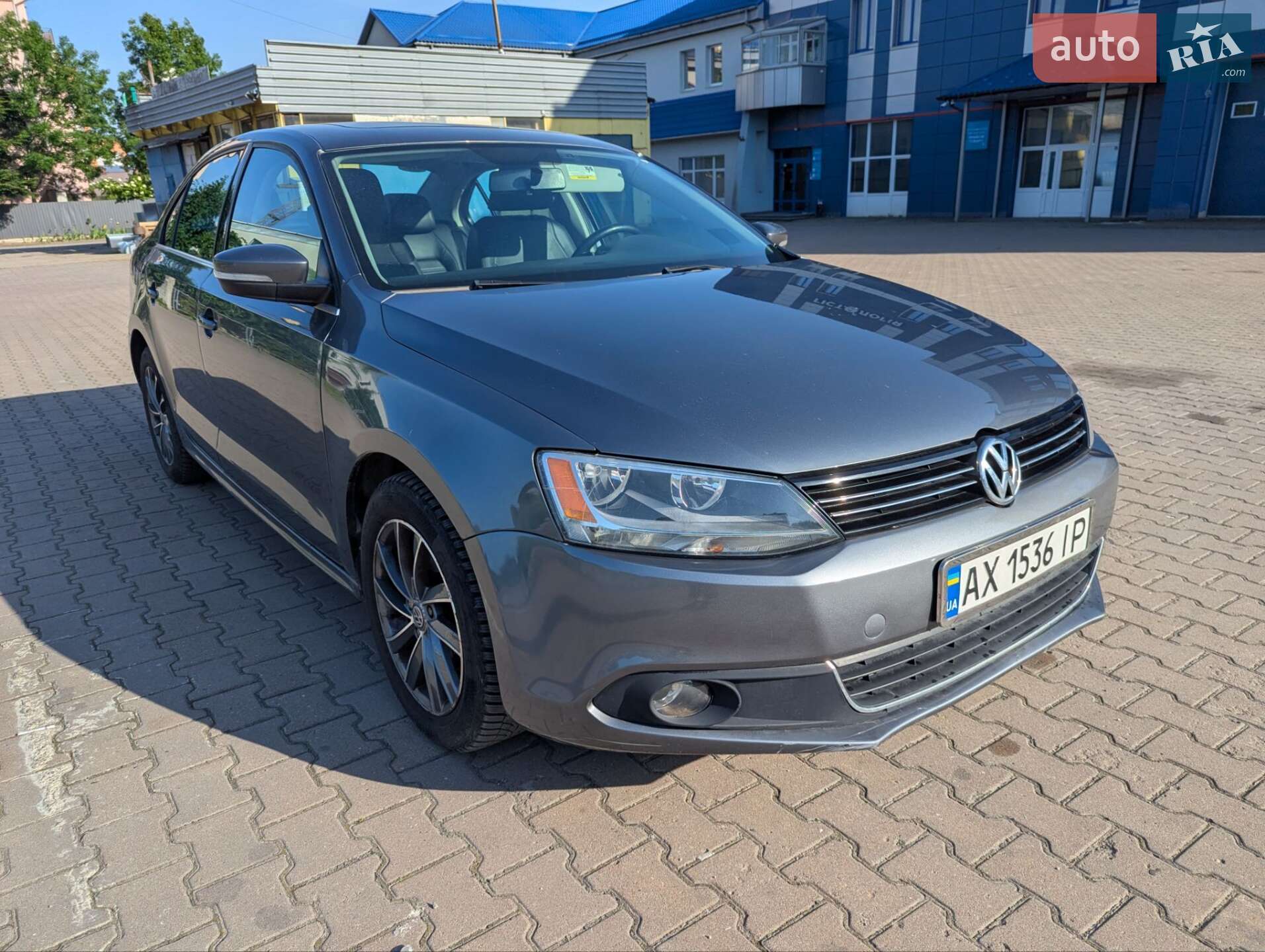 VOLKSWAGEN JETTA 2012