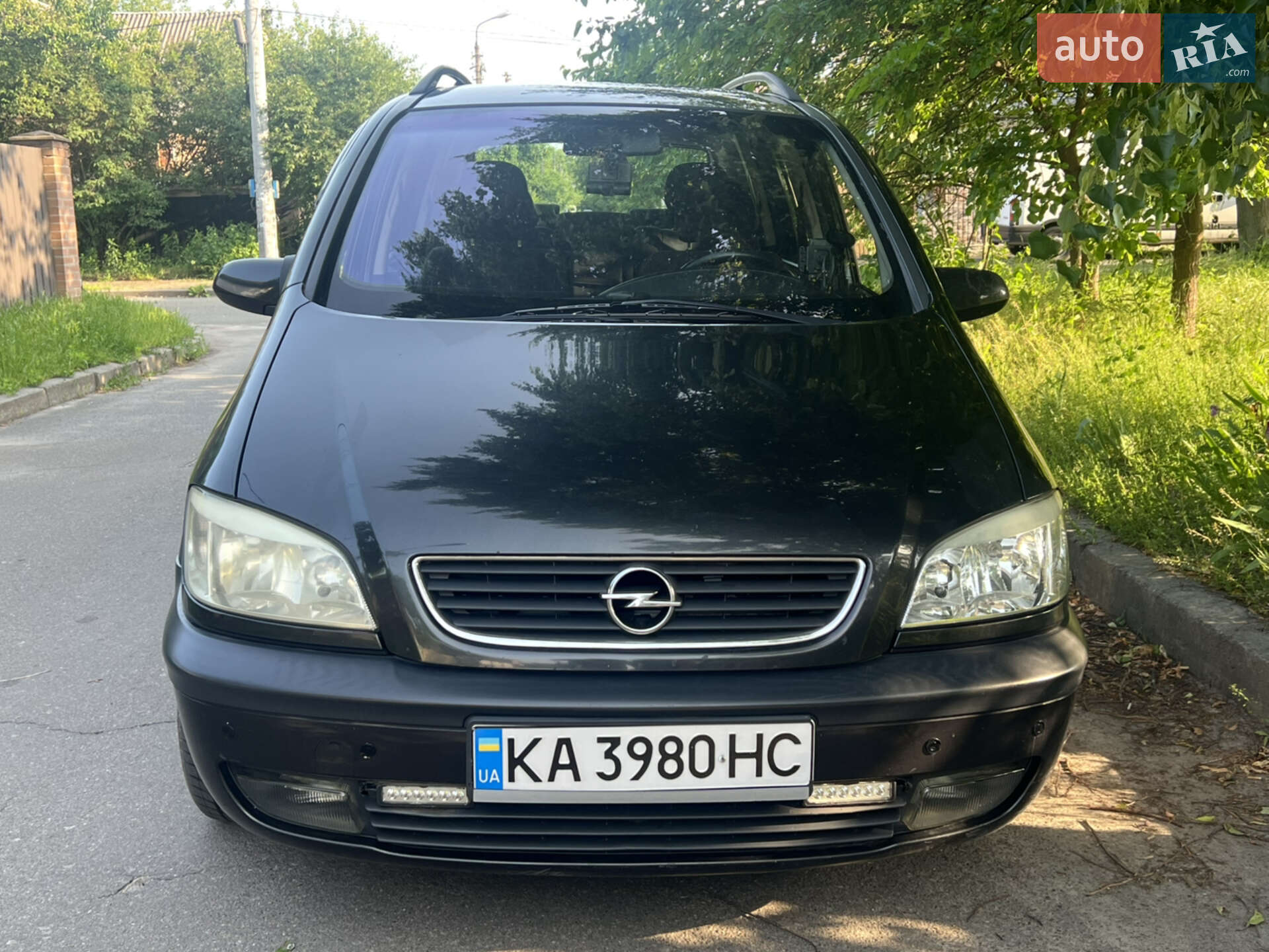 OPEL ZAFIRA 2000