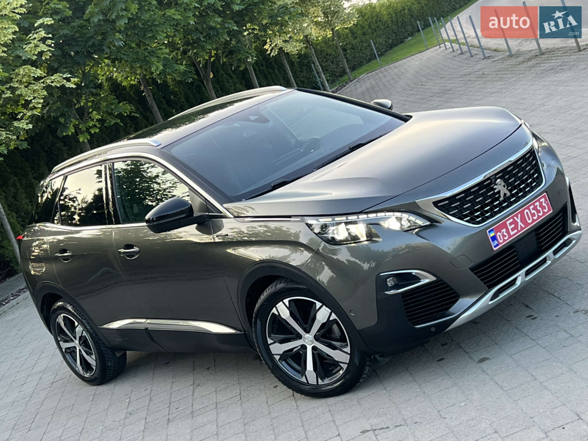 PEUGEOT 3008 2017
