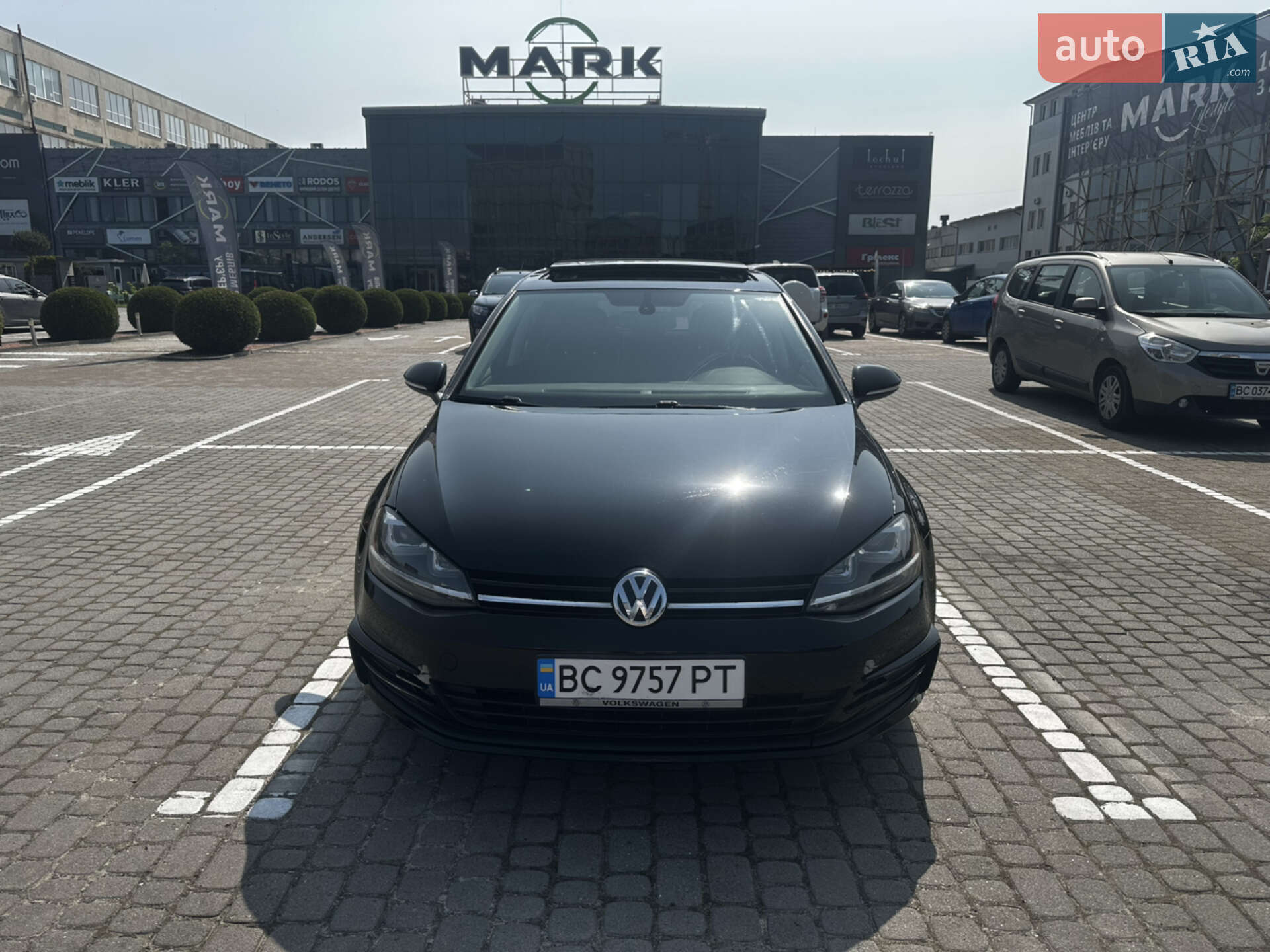 VOLKSWAGEN GOLF 2016
