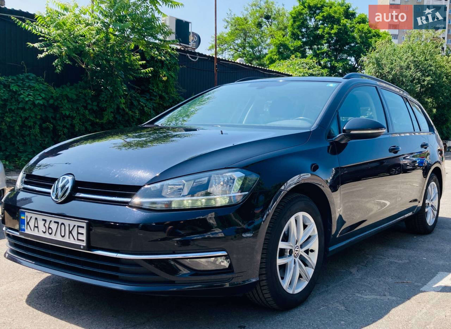 VOLKSWAGEN GOLF 2017
