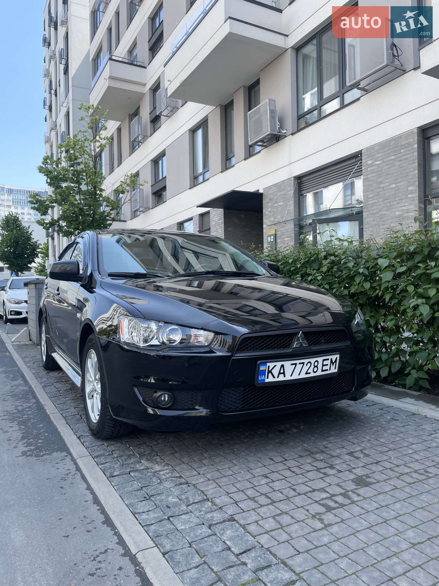 MITSUBISHI LANCER X 2011