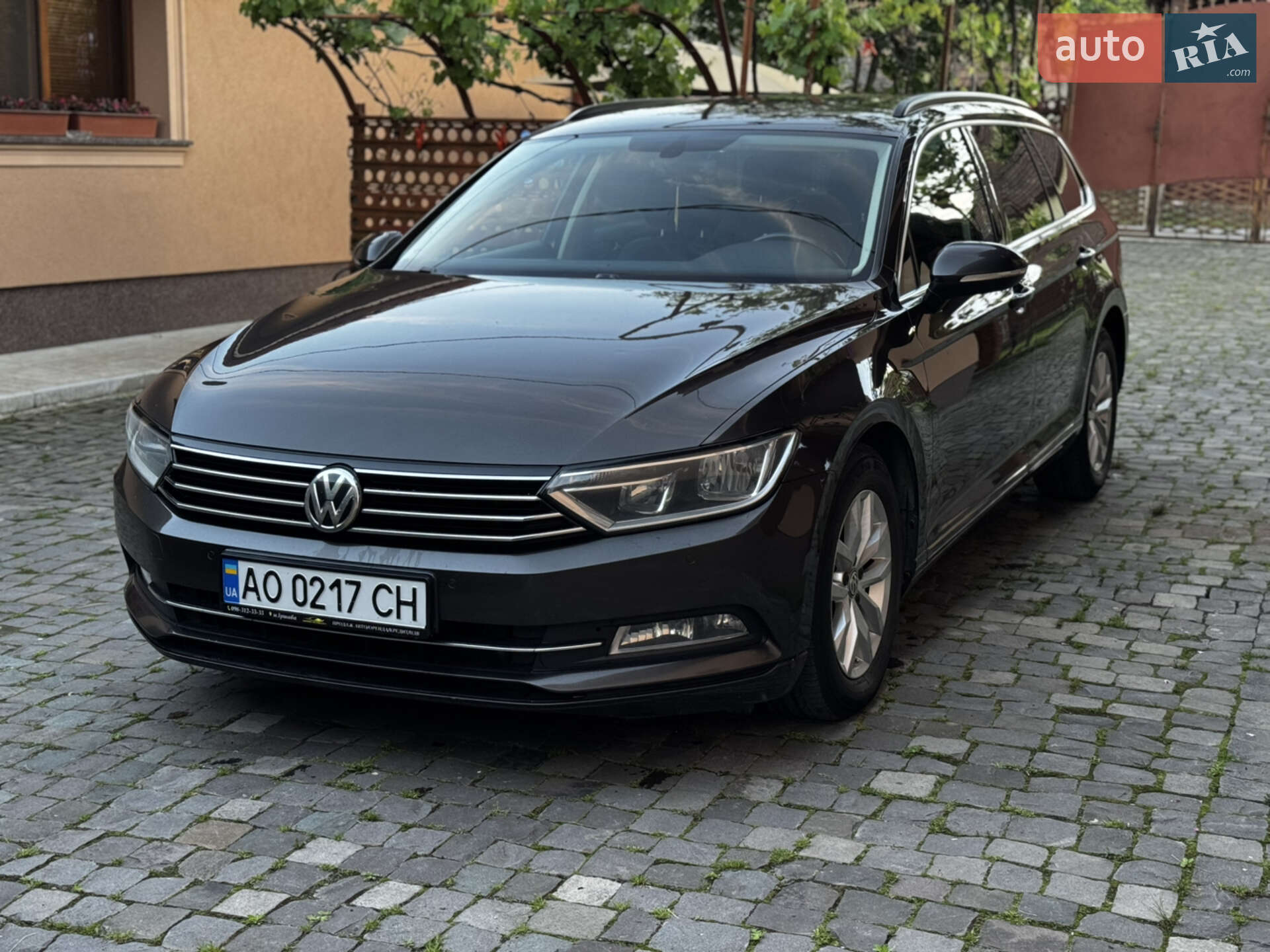 VOLKSWAGEN PASSAT 2017