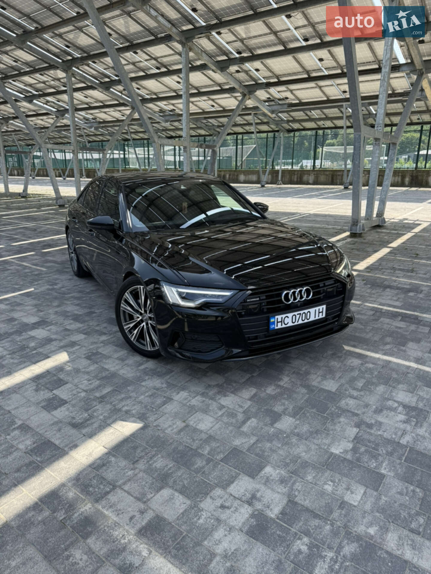 Головне фото звіту автомобіля AUDI A6 2018