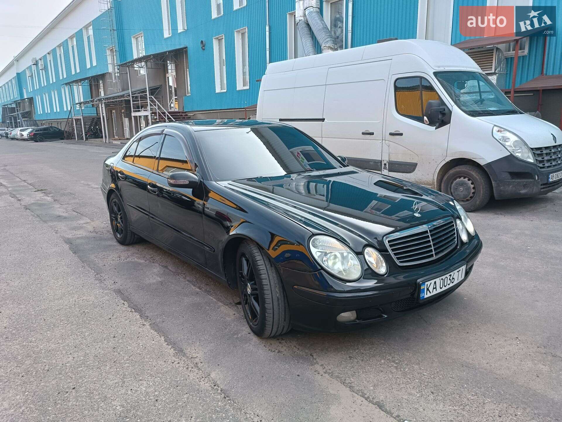 MERCEDES-BENZ E 220 CDI 2004